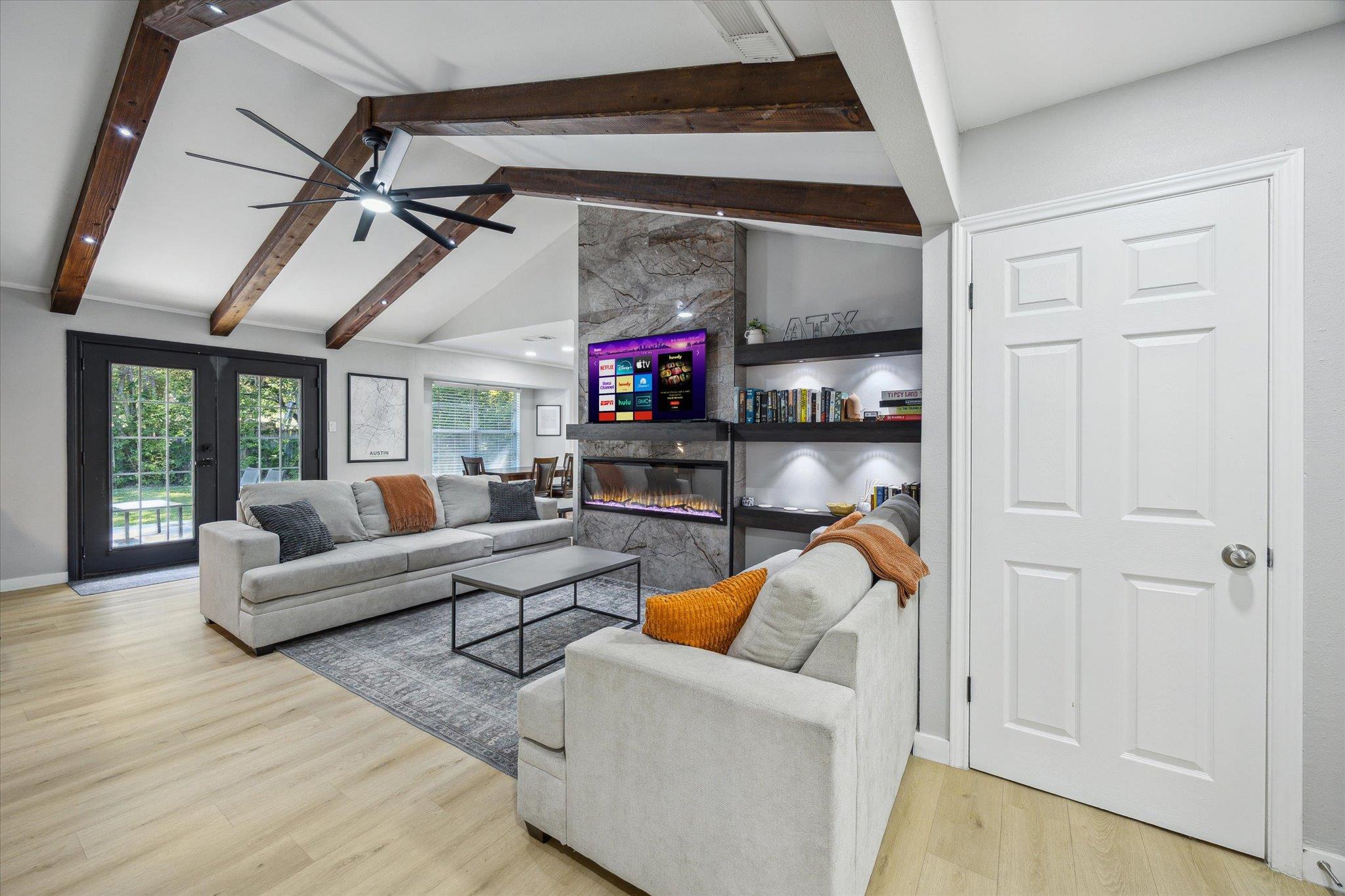 10414 Quail Ridge DR