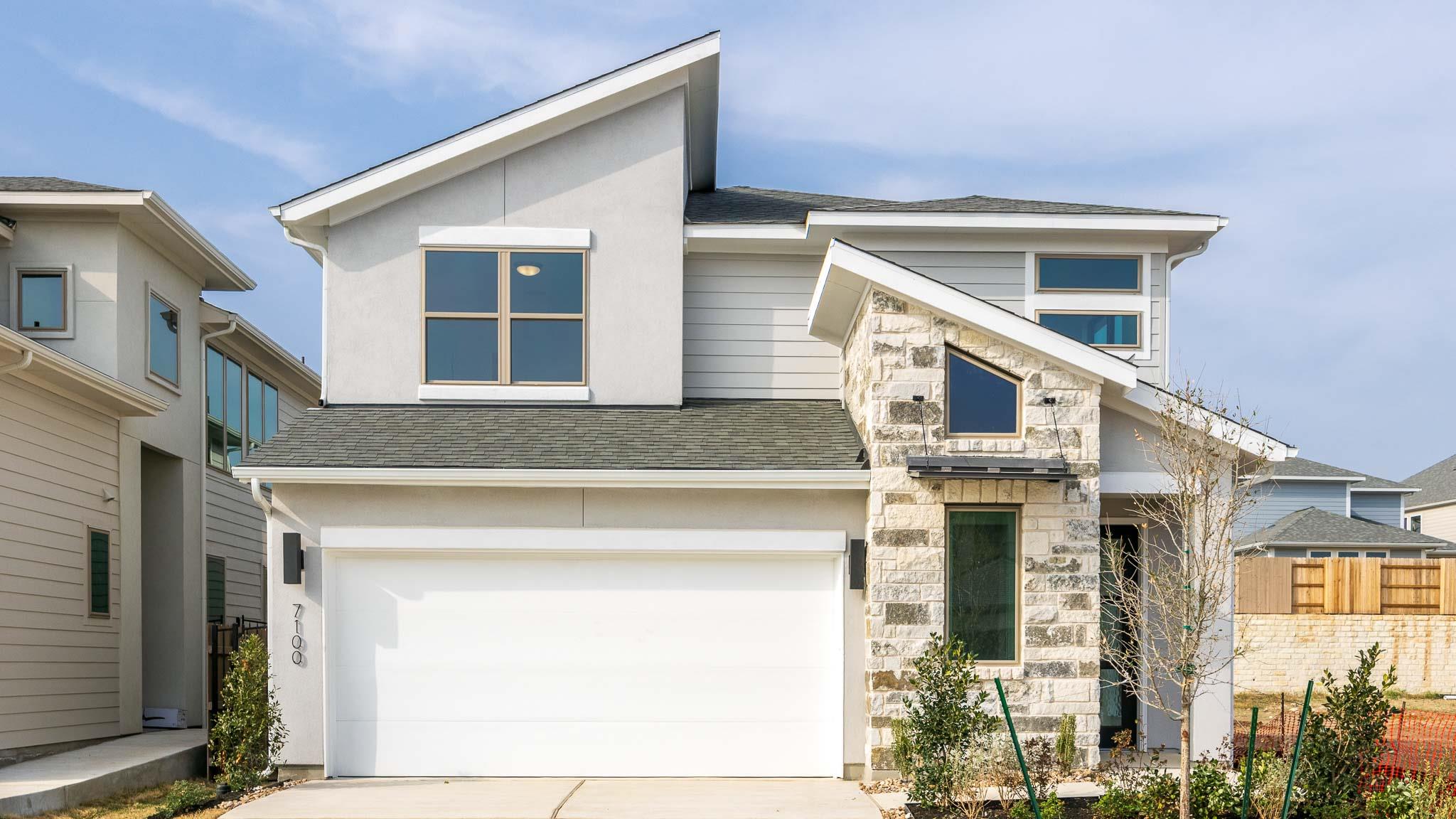 7100 Stitzel Weller DR