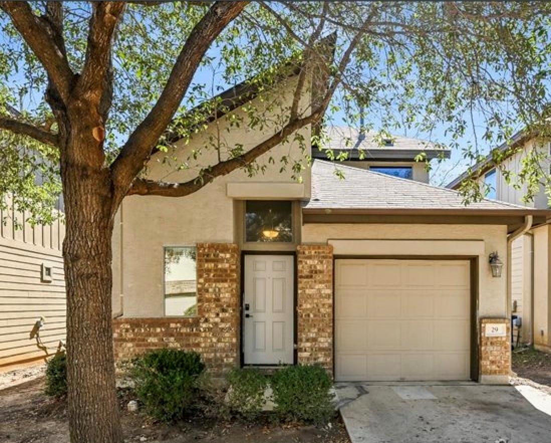 2101 Rivers Edge WAY