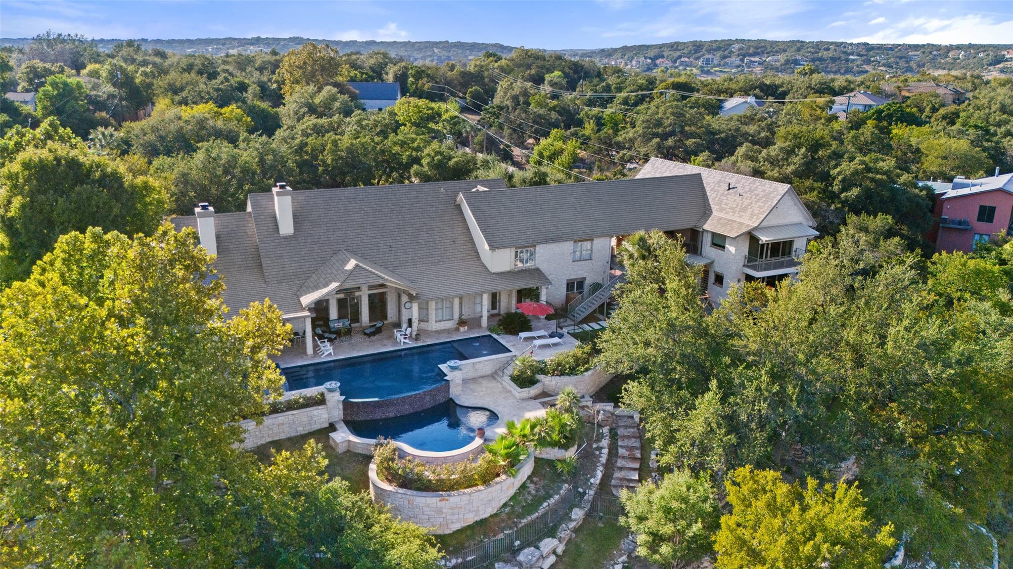 805 Brooks Hollow RD