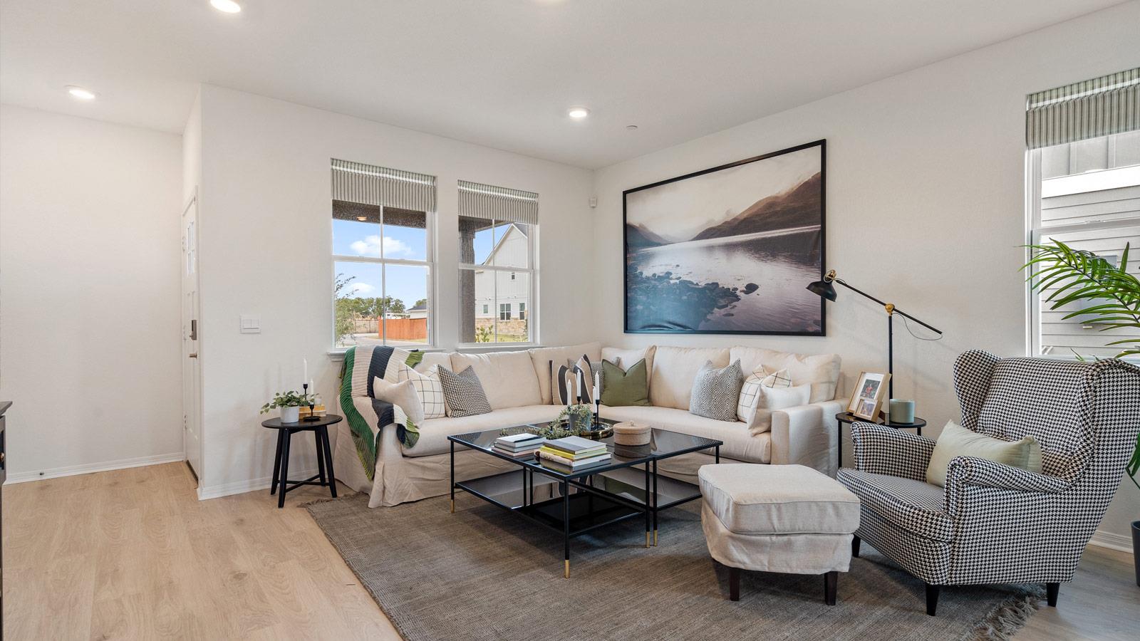 2521 Ophelia Levi LN