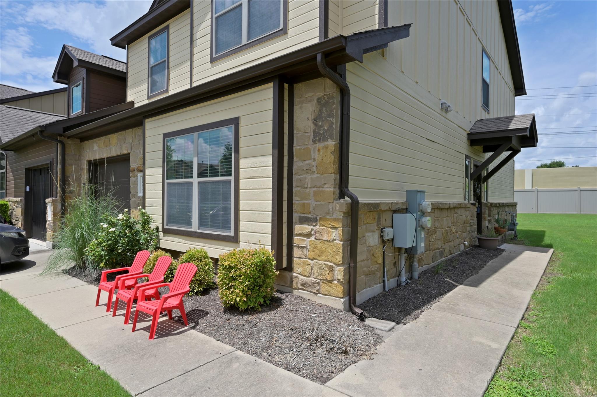 11433 Lost Maples TRL