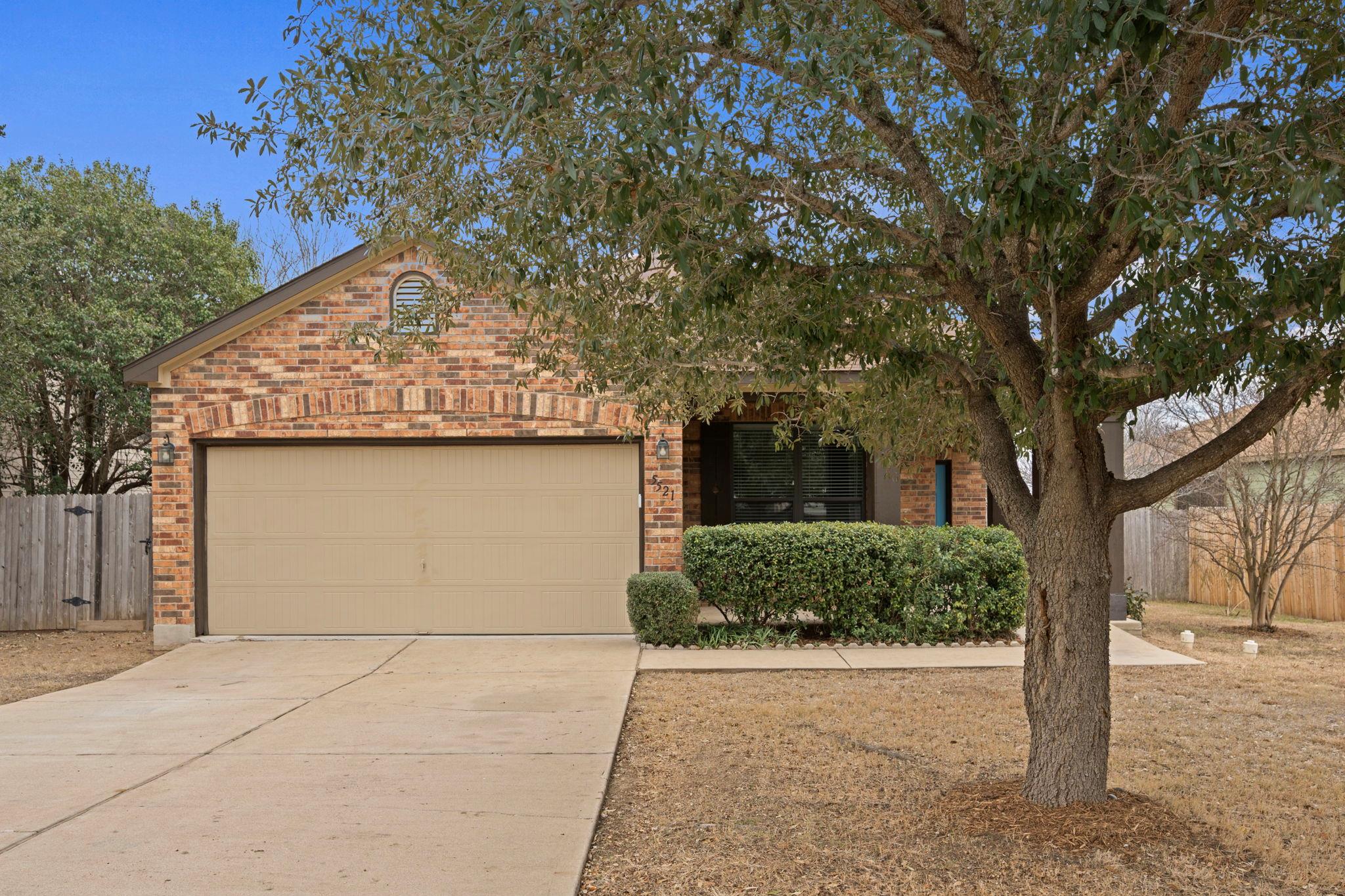 5521 Alomar CV