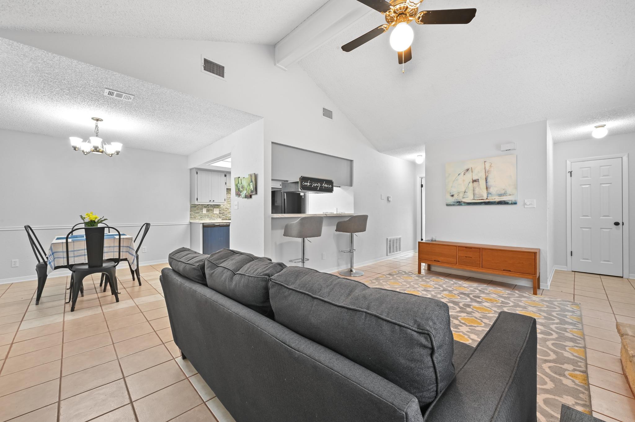 275 Mooring CIR