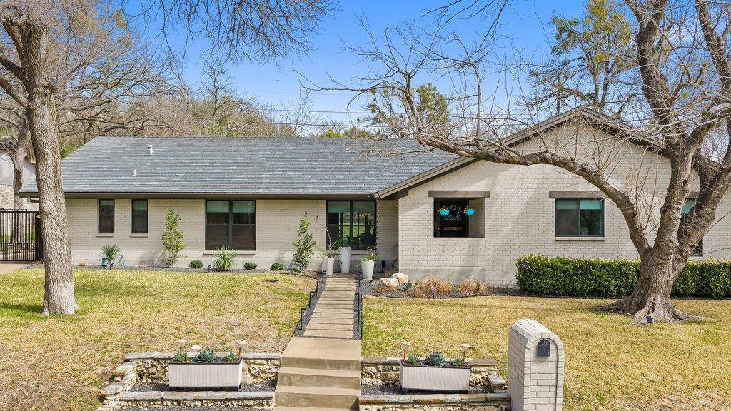 9421 Spring Hollow DR