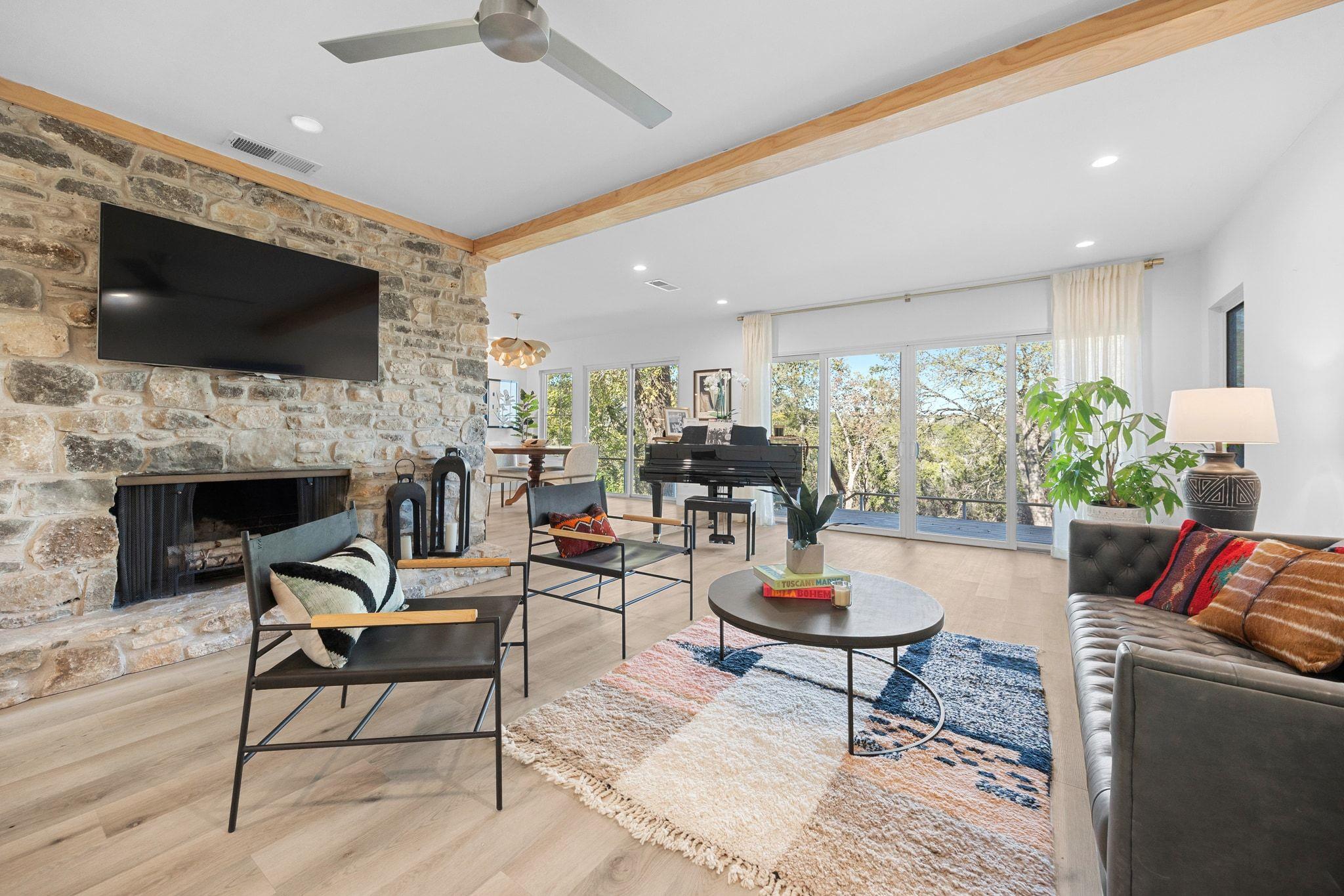 2419 Trail Of Madrones