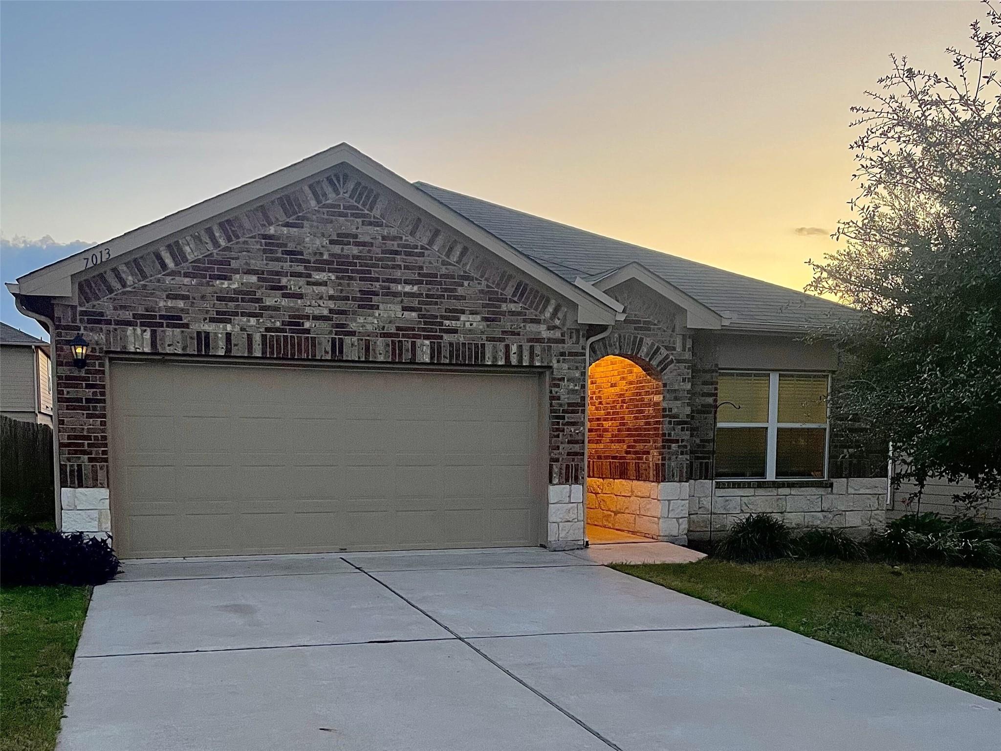 7013 Loretta White Lane