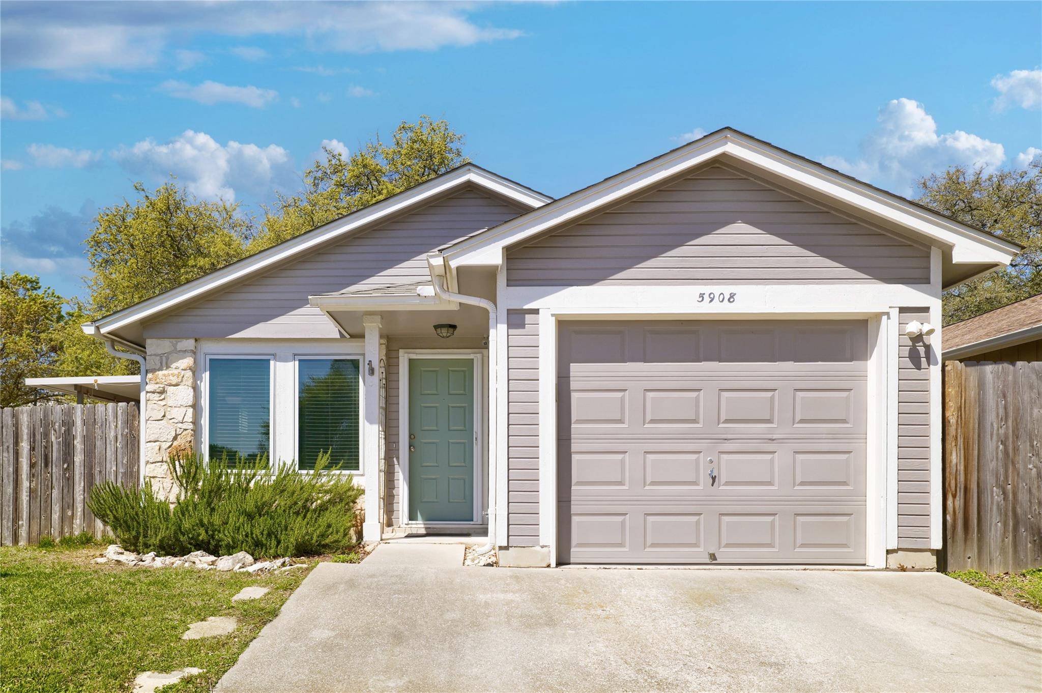 5908 Richard Carlton BLVD