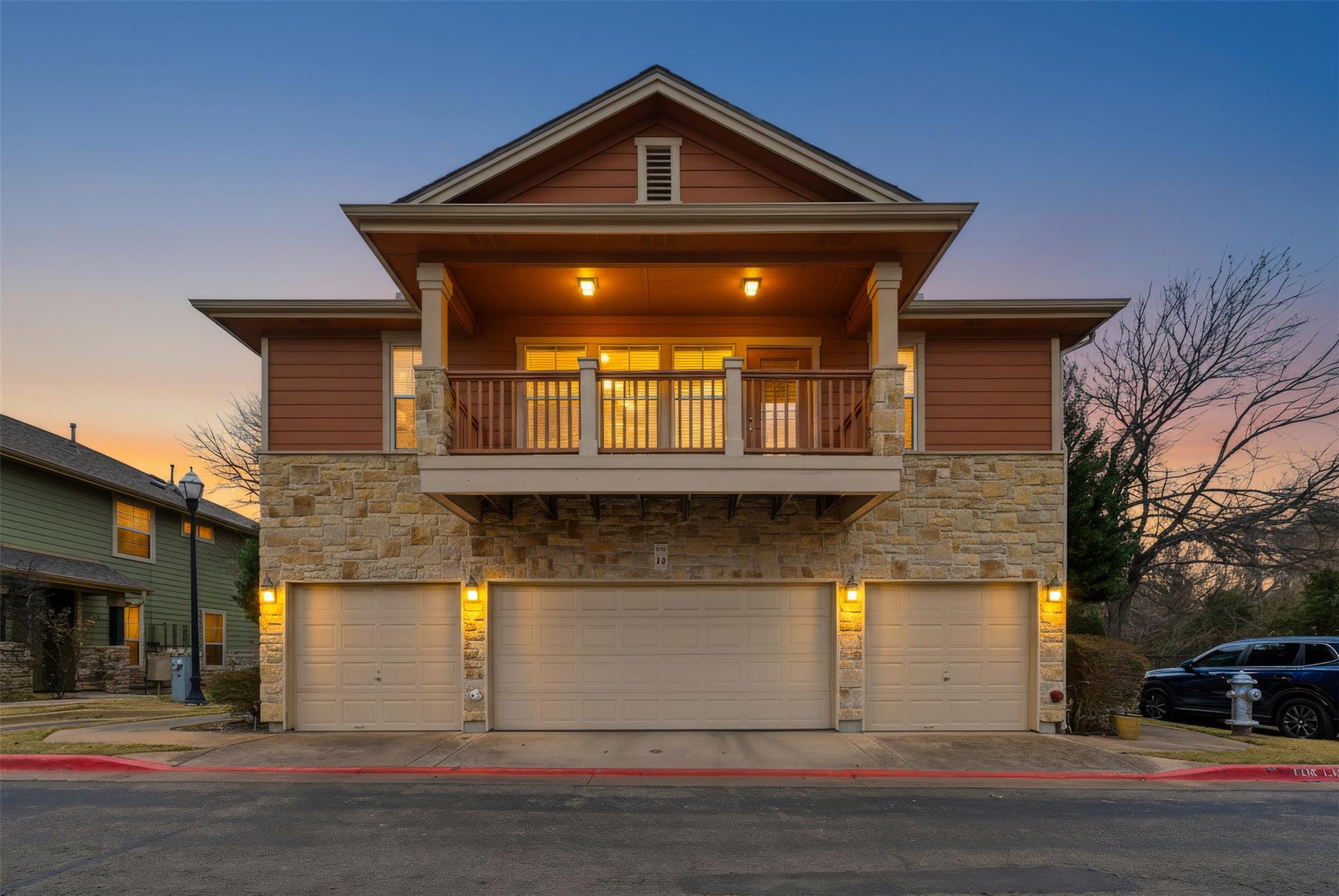 1481 Old Settlers BLVD