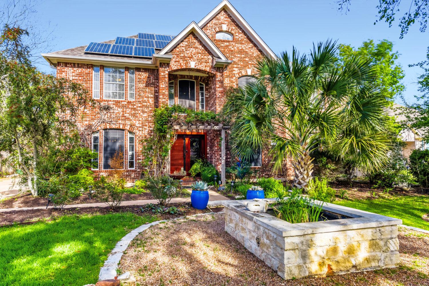 6925 Robert Dixon DR