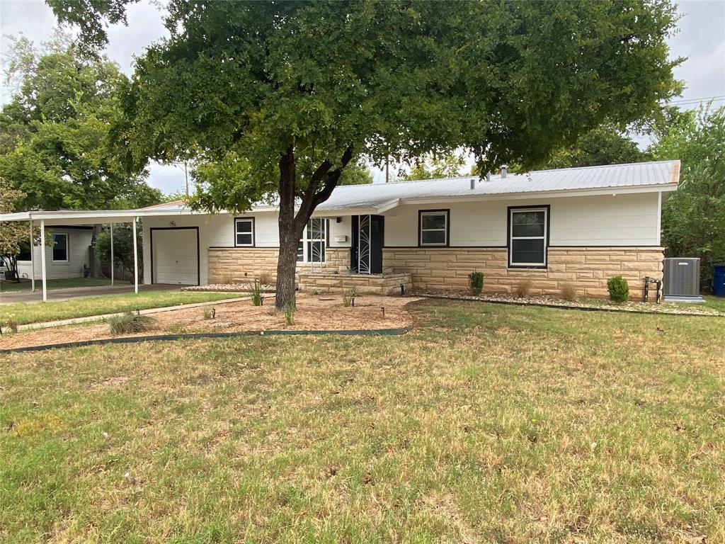8107 Lazy LN