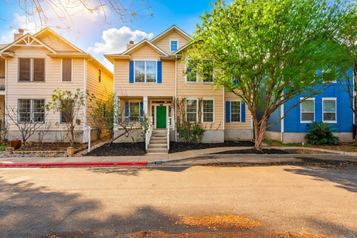 2606 Kinney Oaks CT