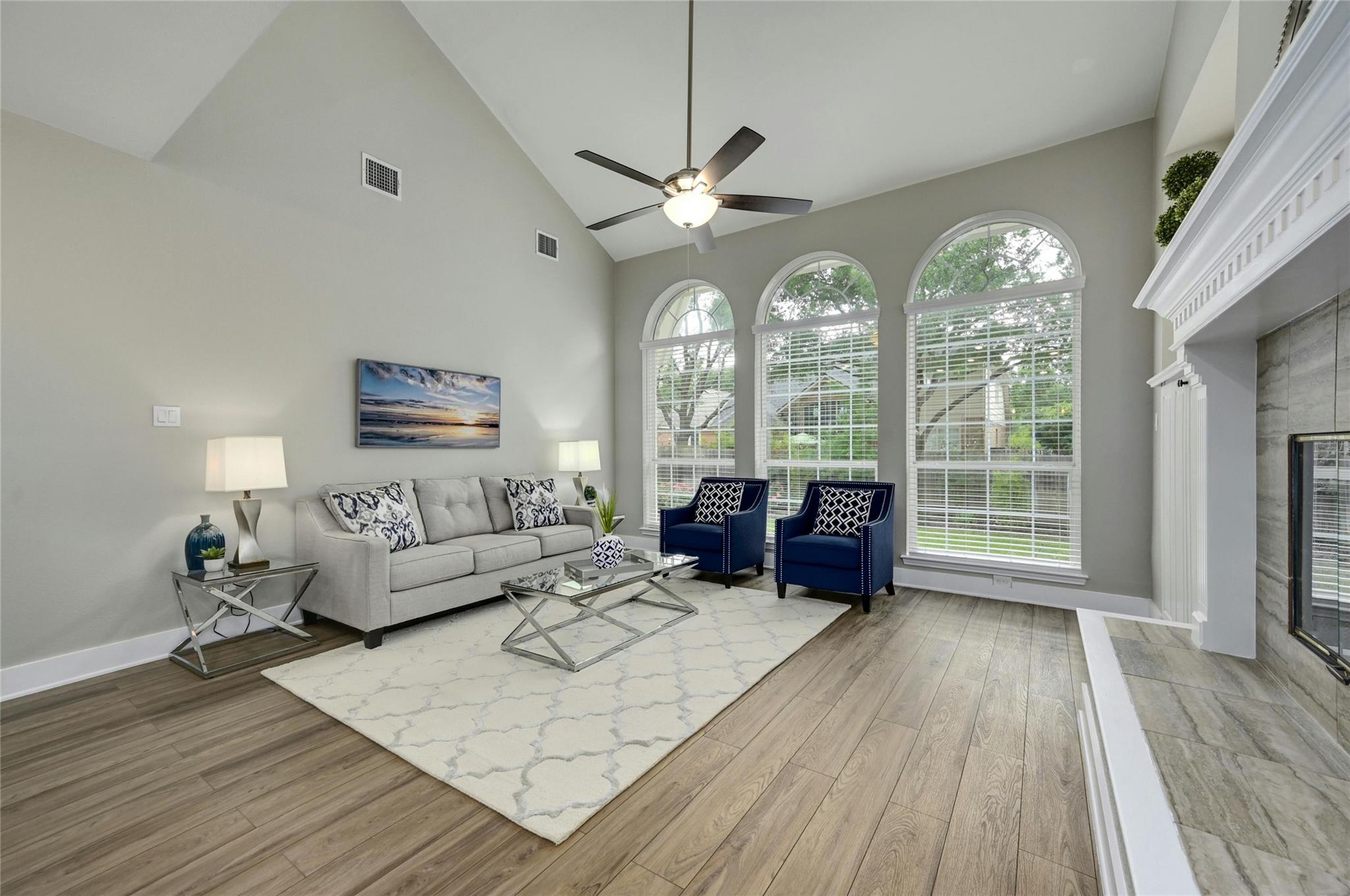 4933 China Garden DR