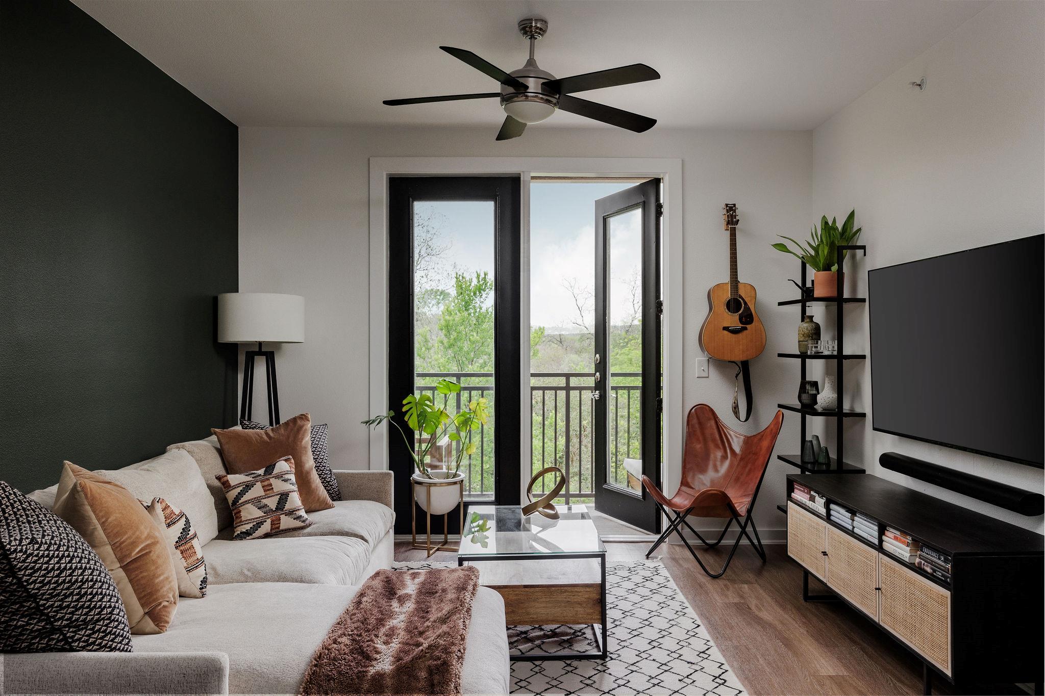 1900 Barton Springs RD