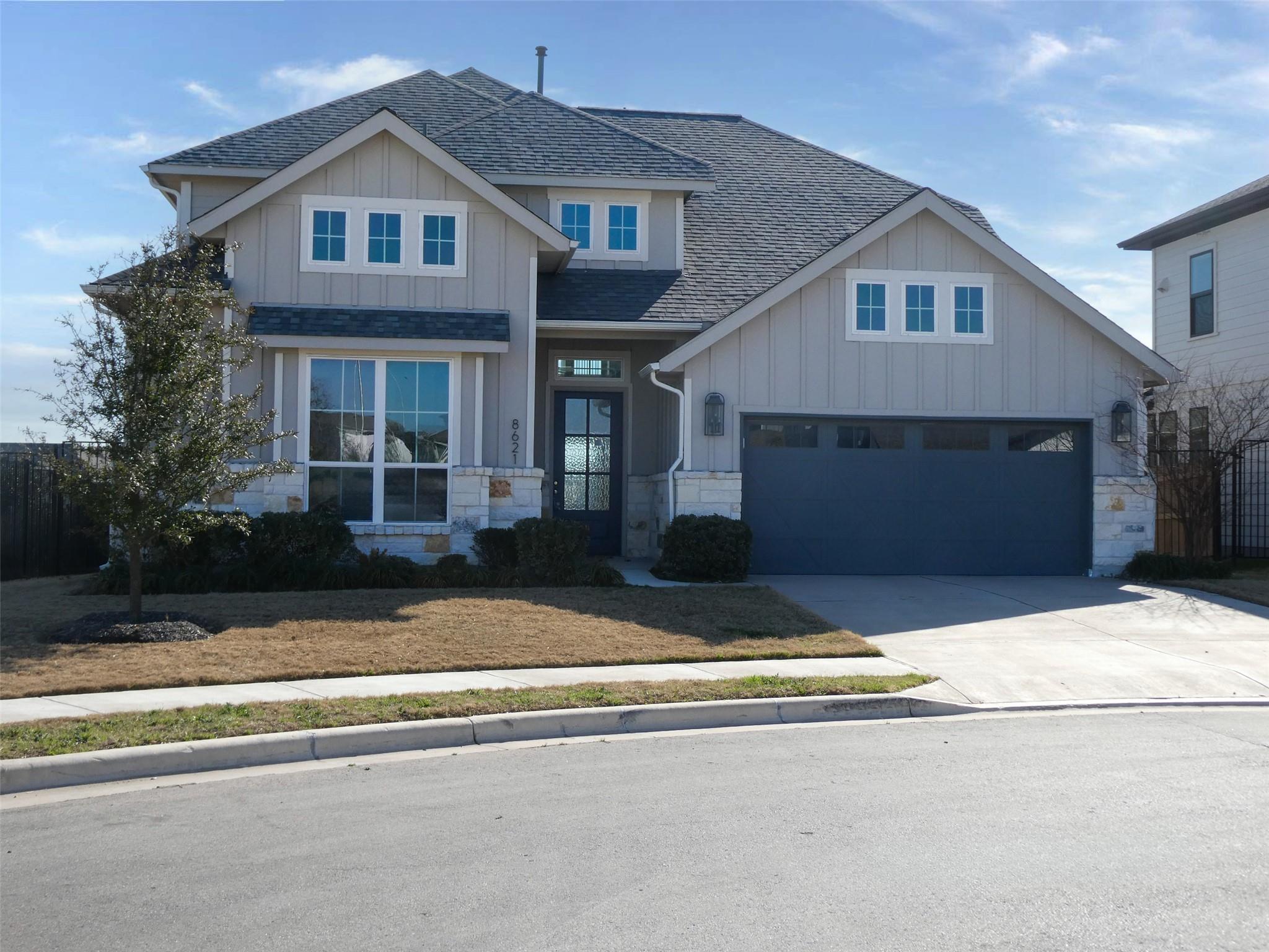 8621 THOMPSON TEAL TRL