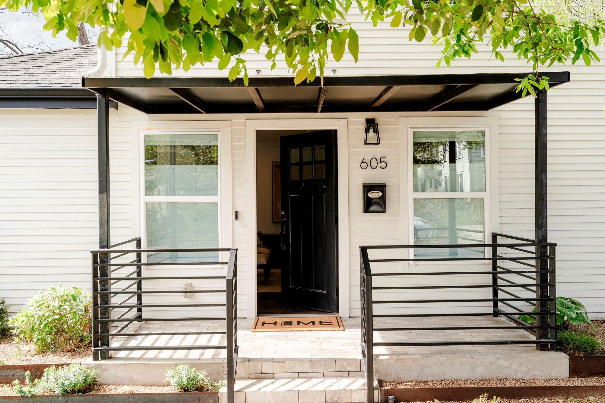 605 Harris Ave