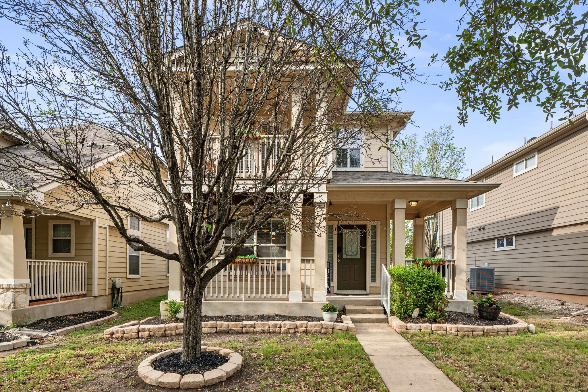 709 Cascades Ave