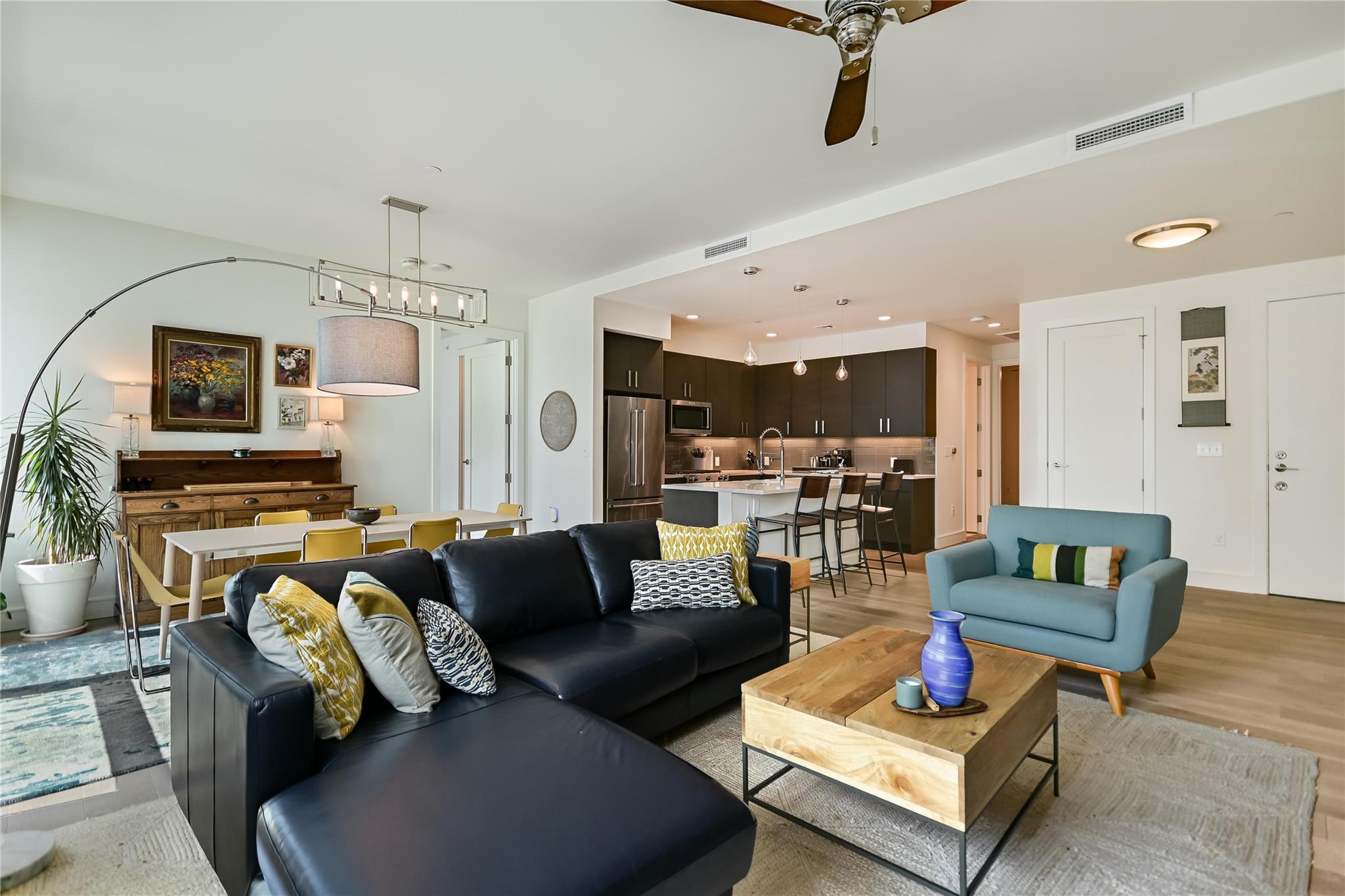 222 West Ave