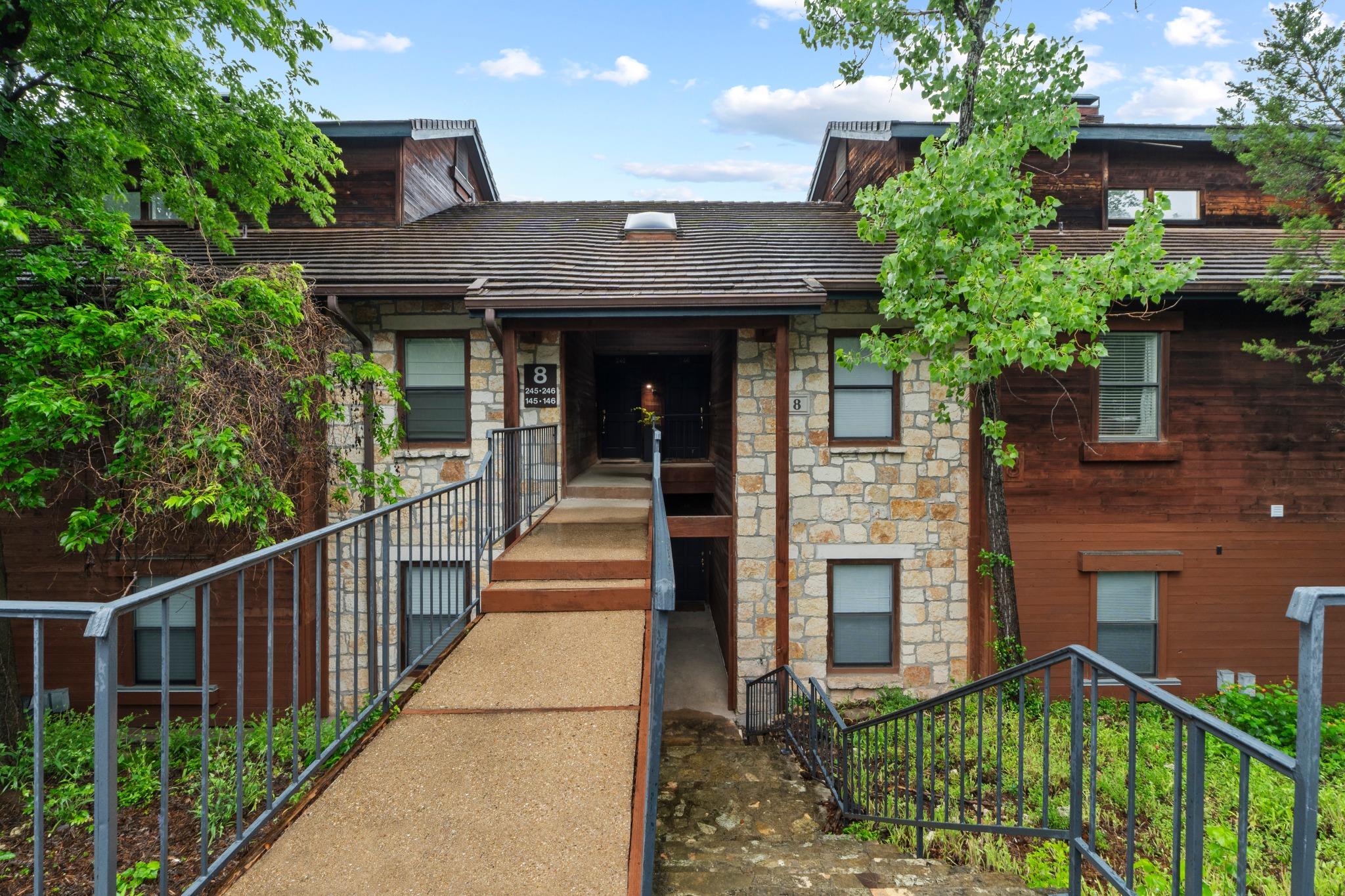 4711 Spicewood Springs RD