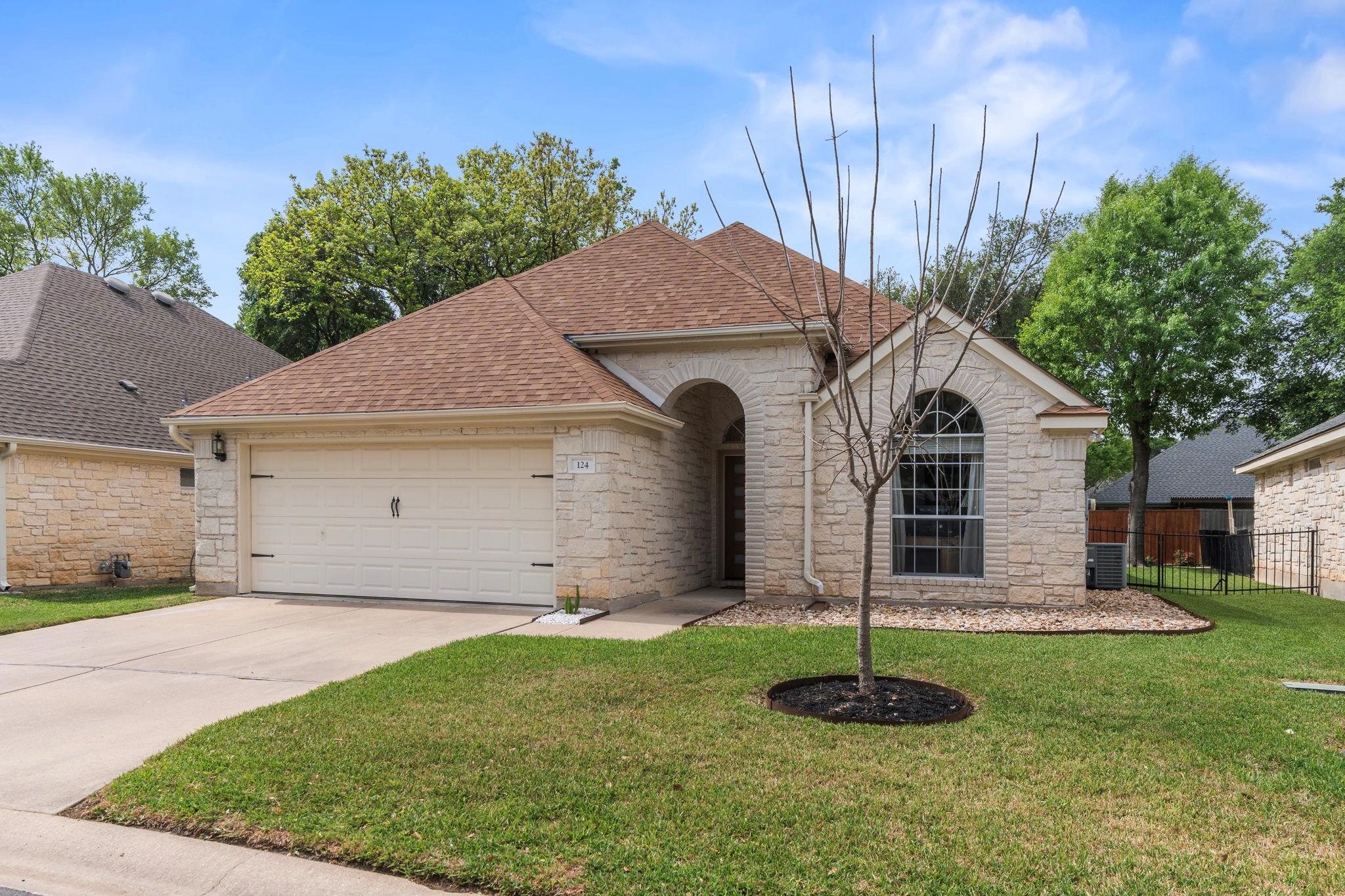 124 Village DR