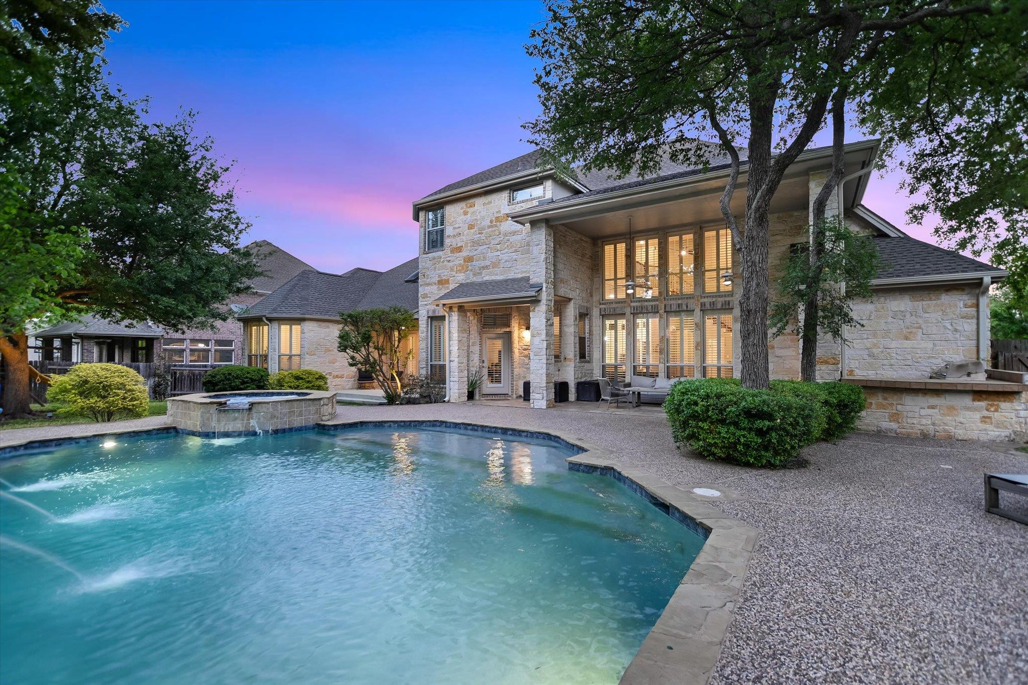 10320 Avery Club DR