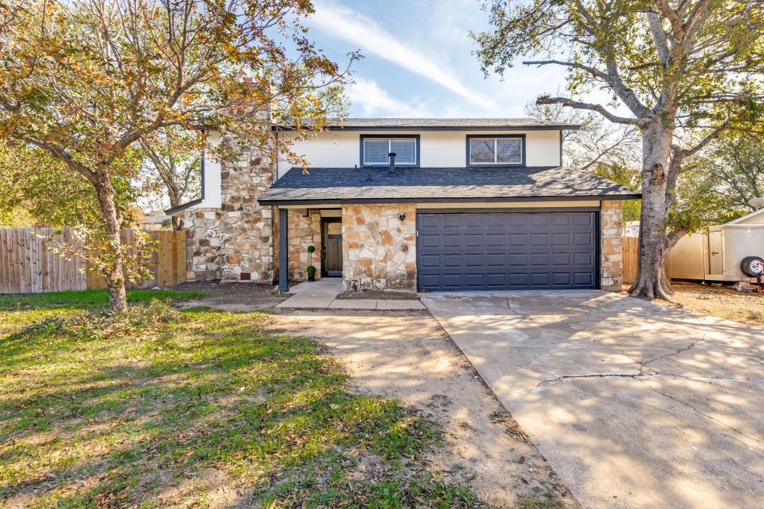 12901 Lamplight Village Ave