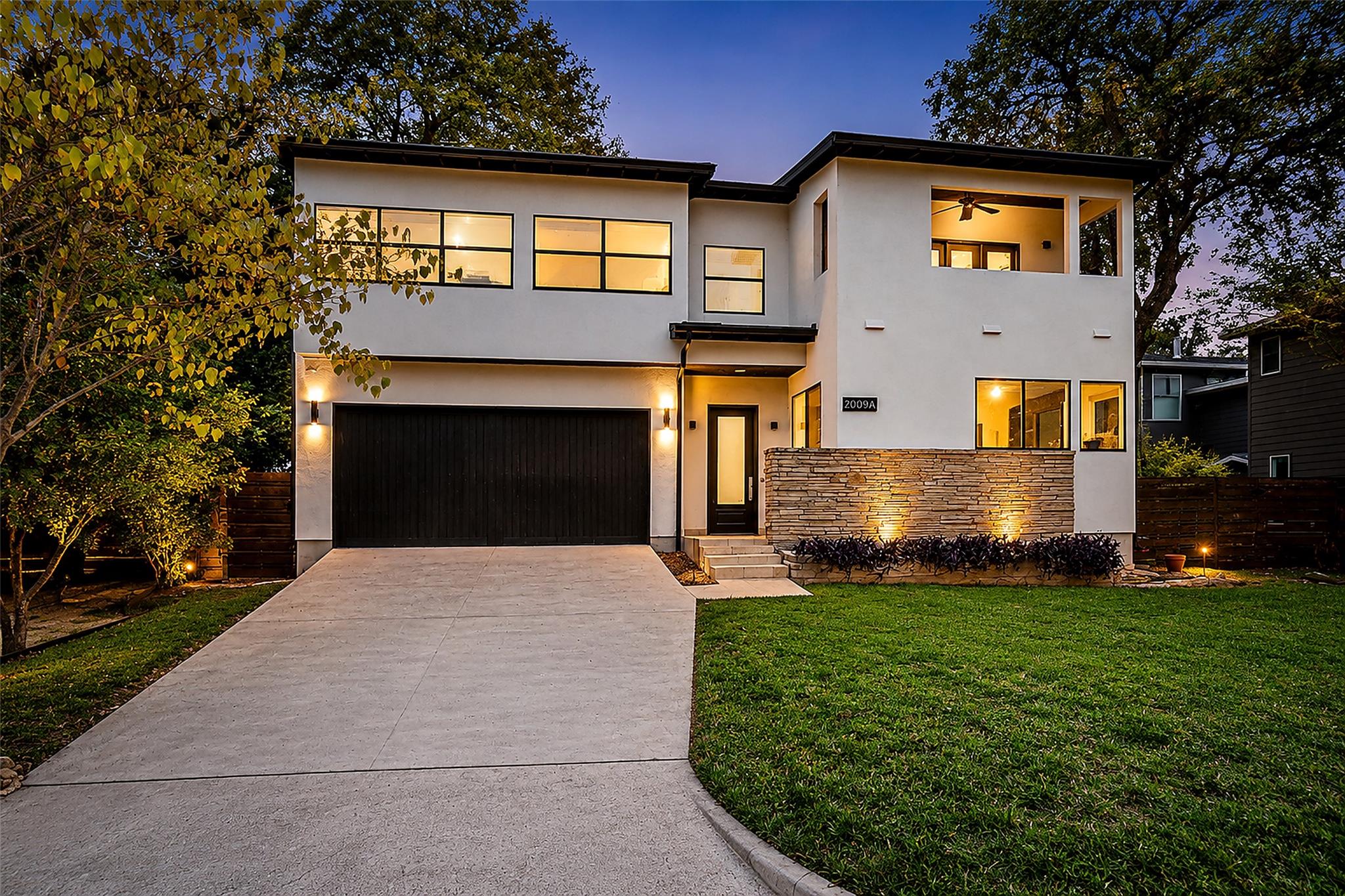 2009 Arthur LN