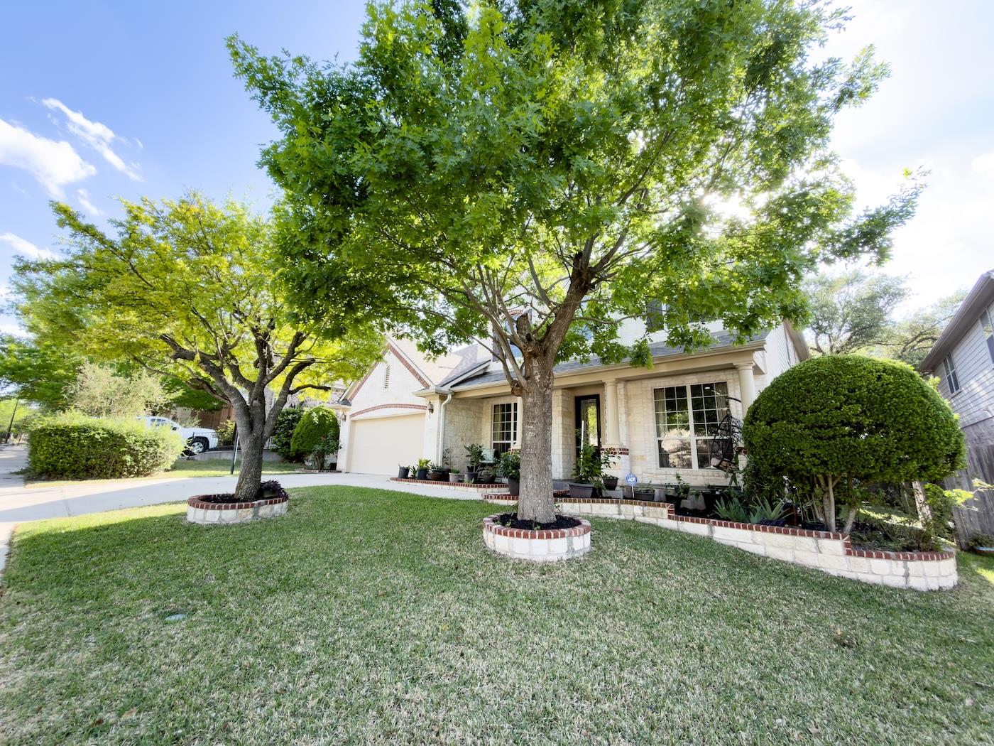 10012 Royal New Kent DR