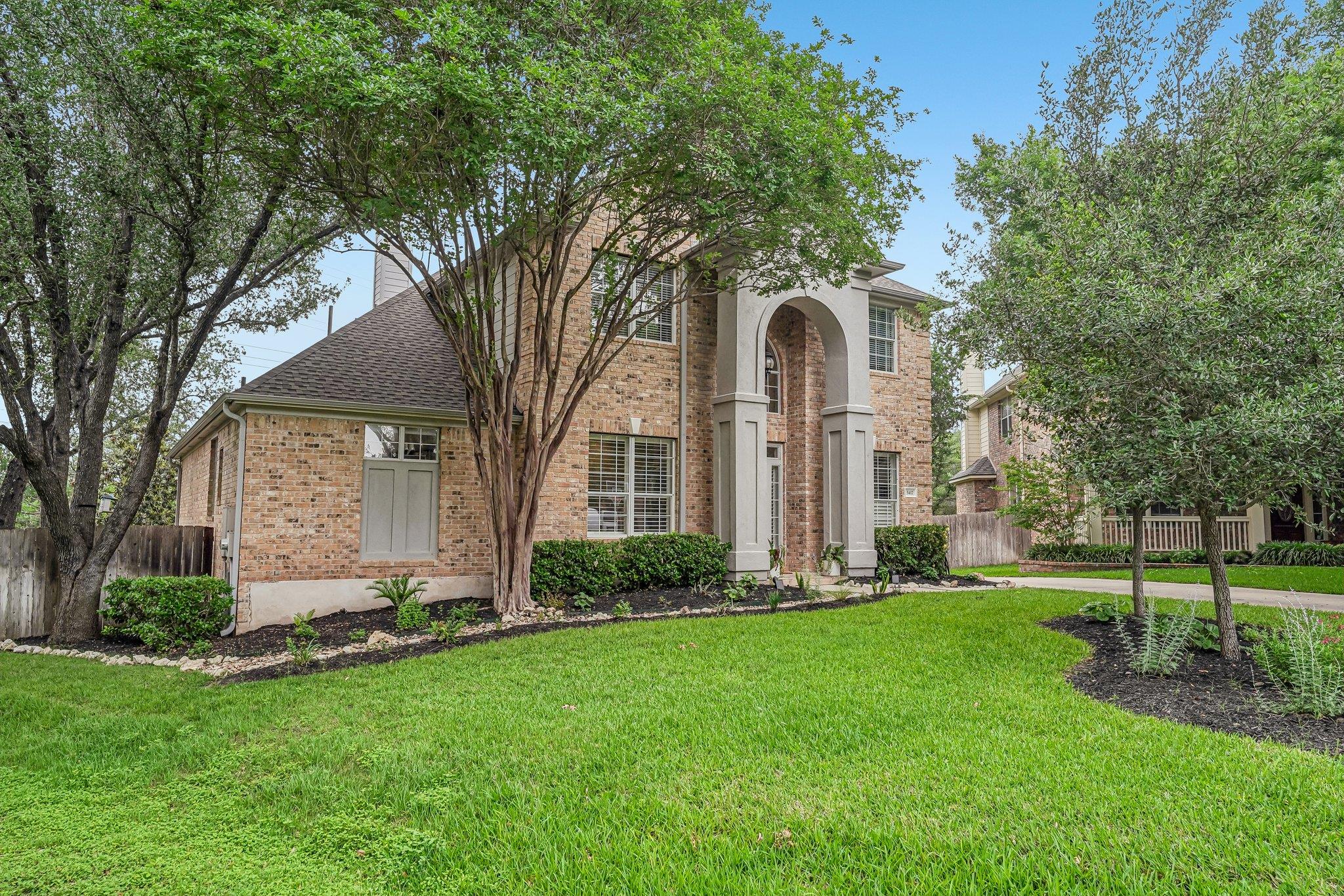3417 Halsell CT