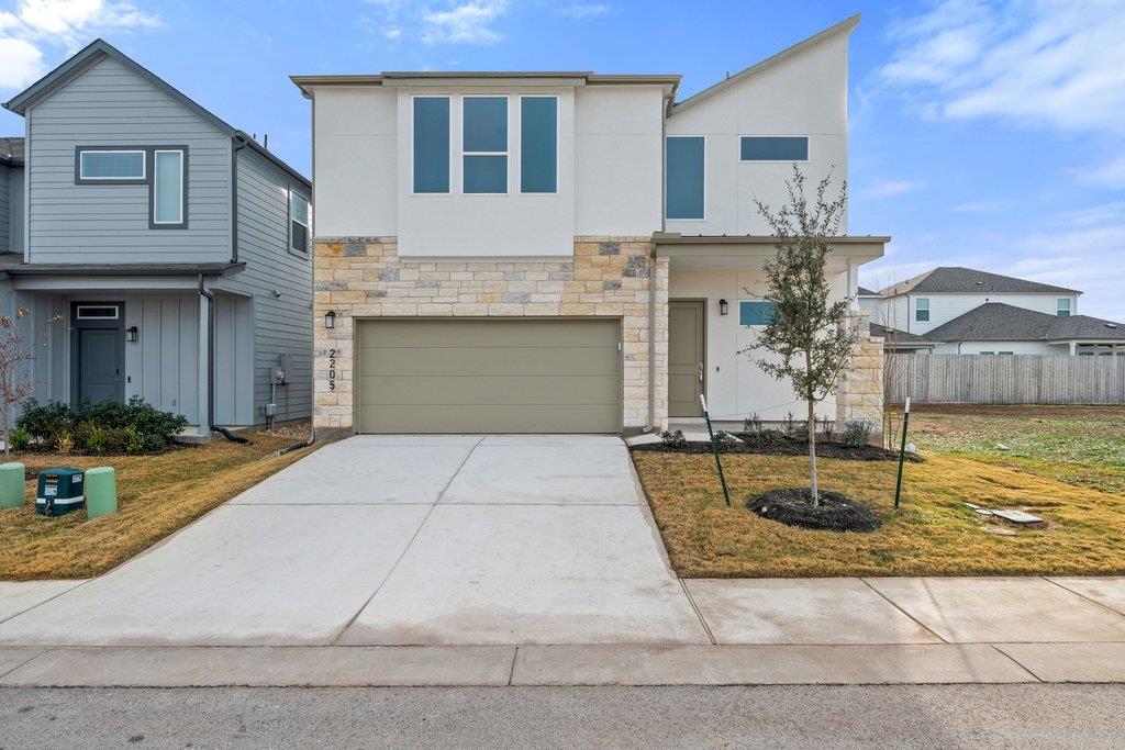 2205 Cento WALK