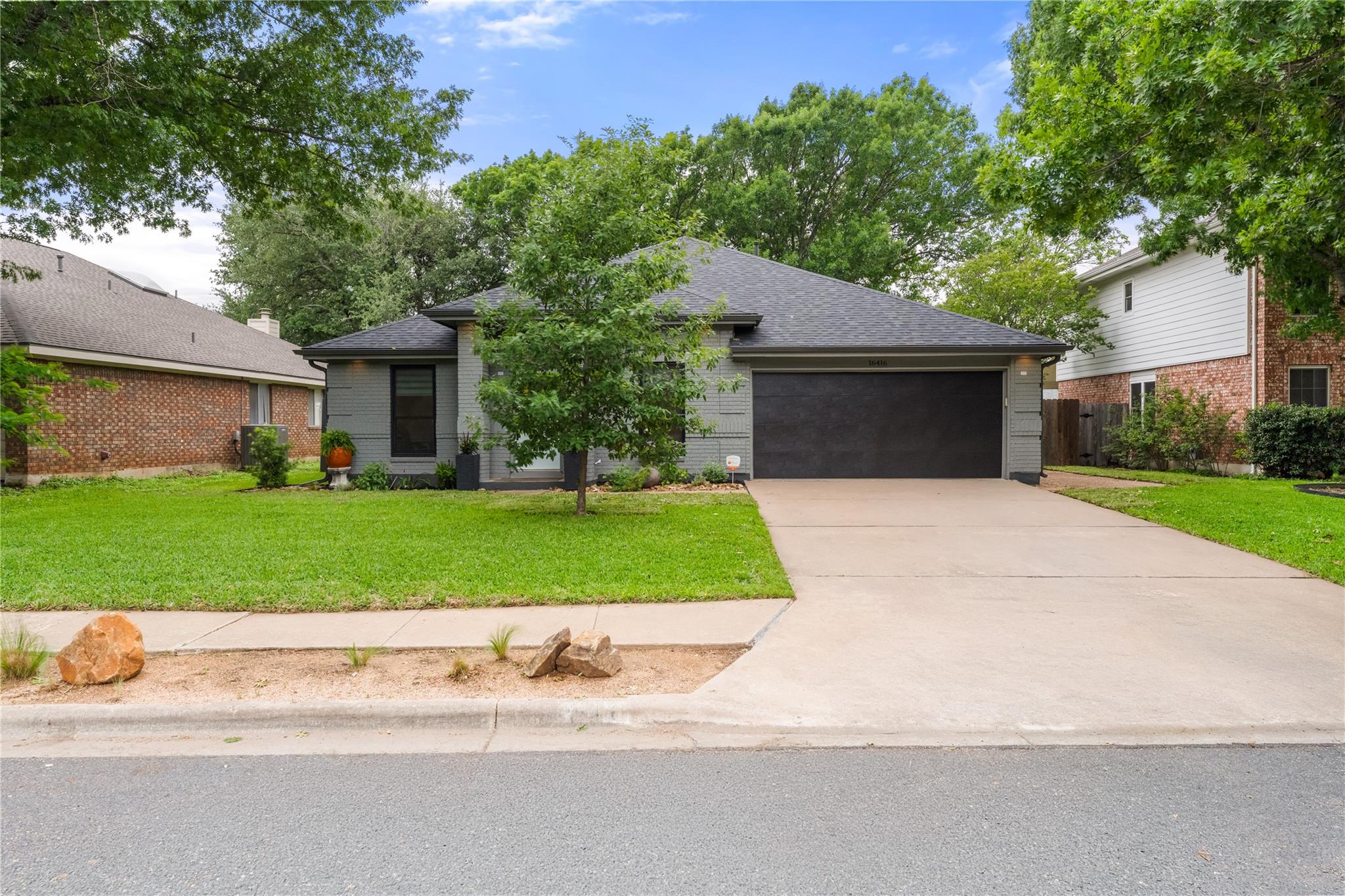 16416 Pocono DR