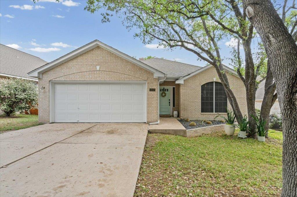 5948 Lomita Verde CIR