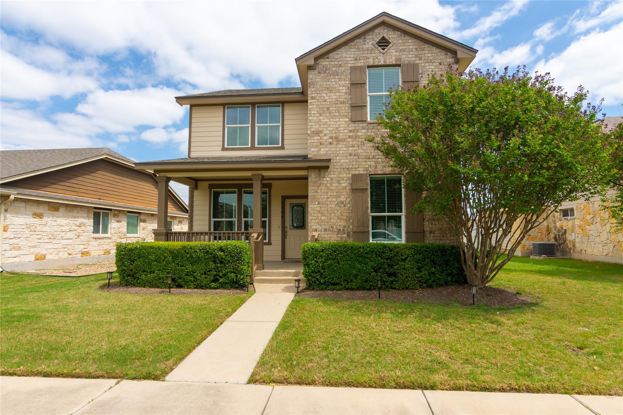 1804 Colorado Bend DR