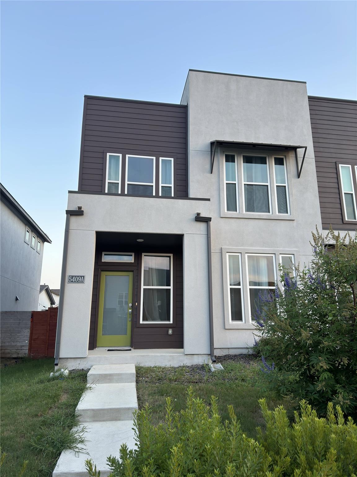 5409 Baythorne DR