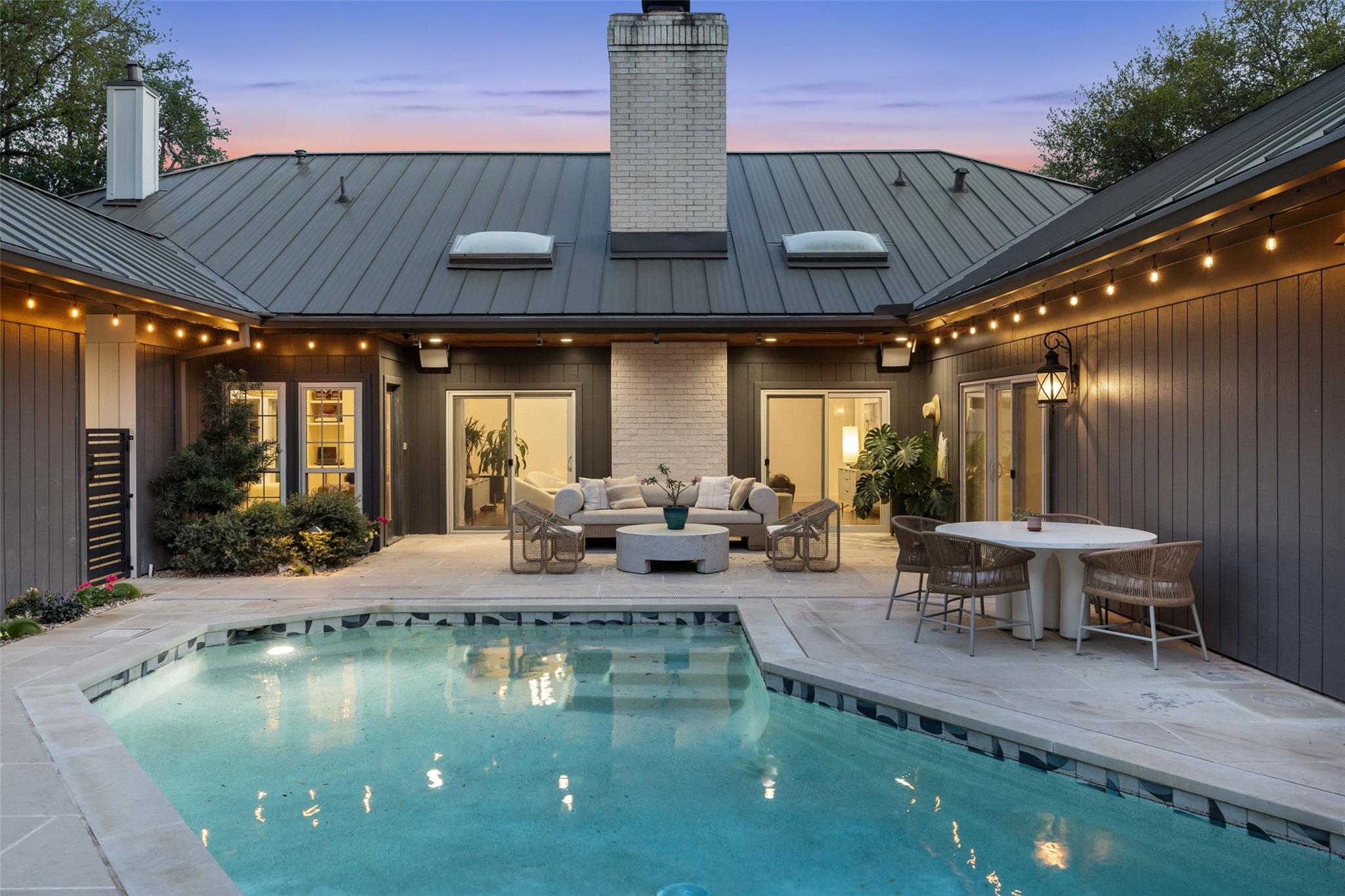 10200 La Costa DR
