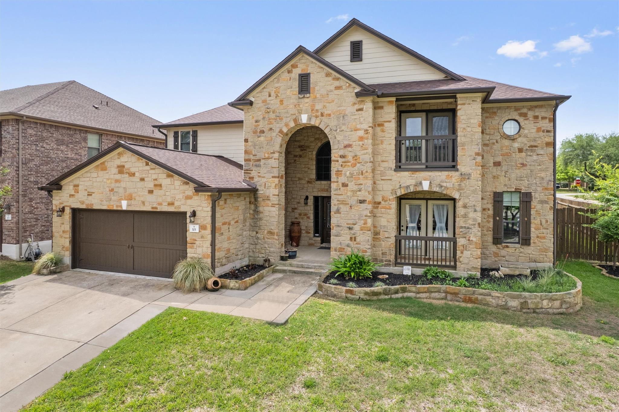 101 Breakaway RD