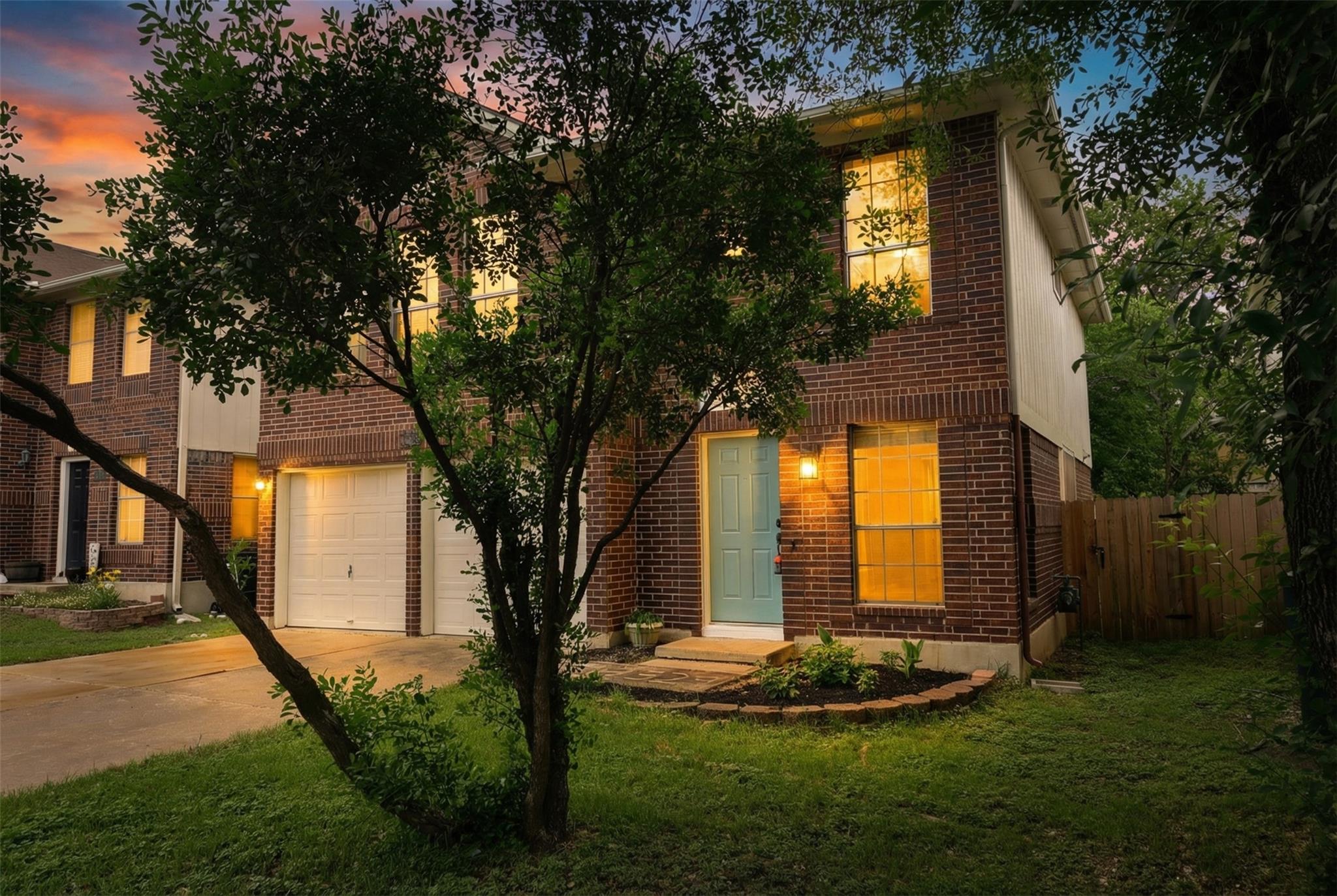 13329 Black Canyon DR