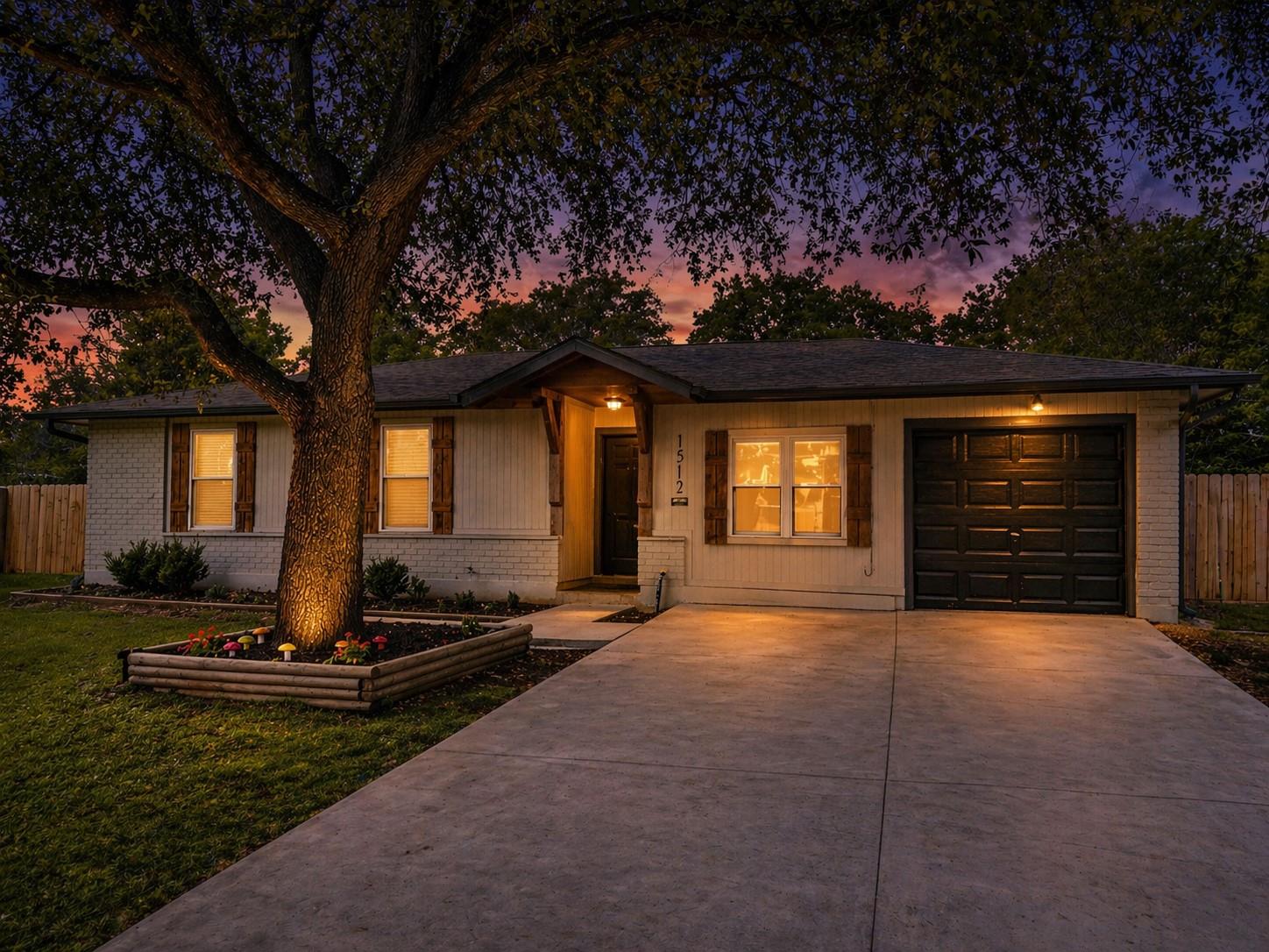 1512 Mesa Park DR