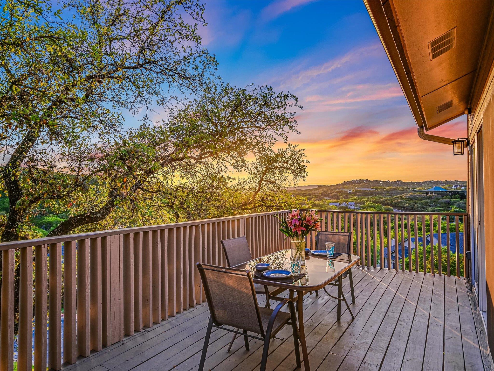 5603 Oakwood CV