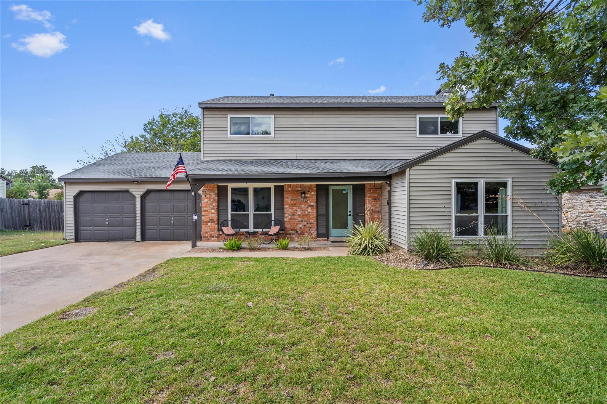 1602 Rock Creek DR