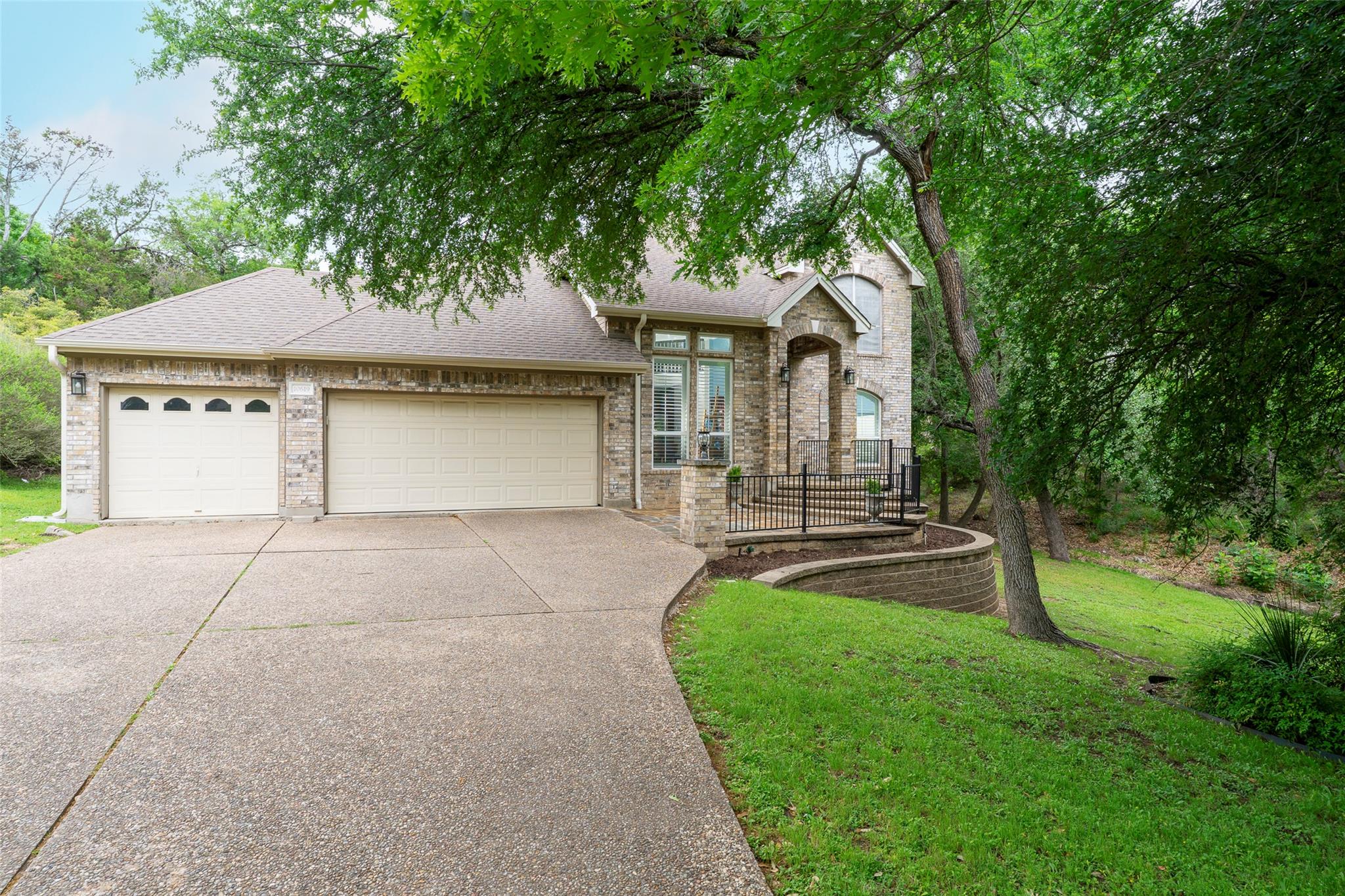 10619 Skyflower DR