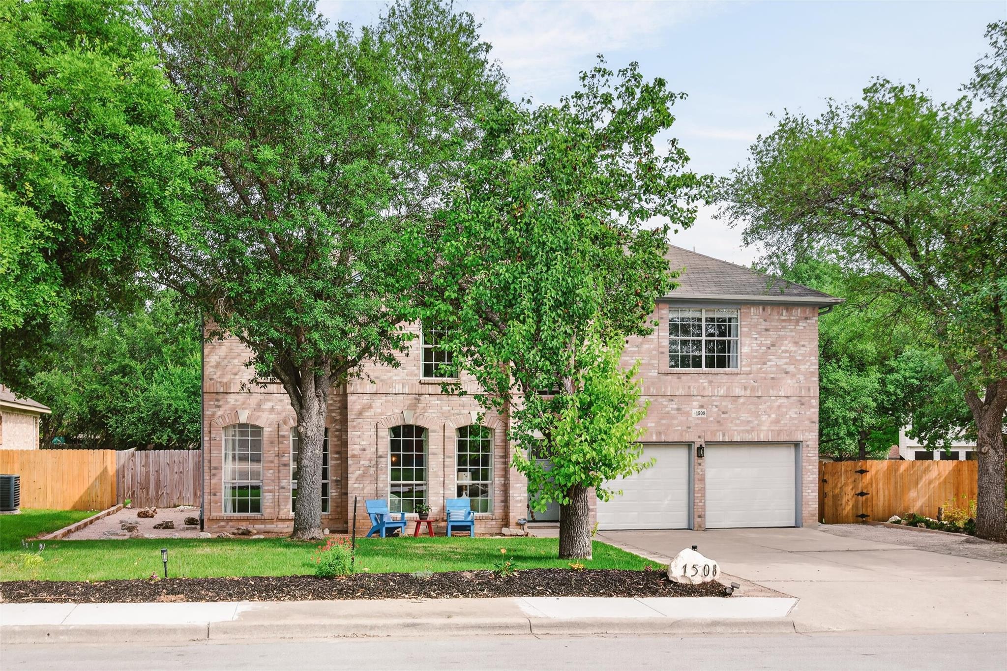 1508 Deer Ledge TRL