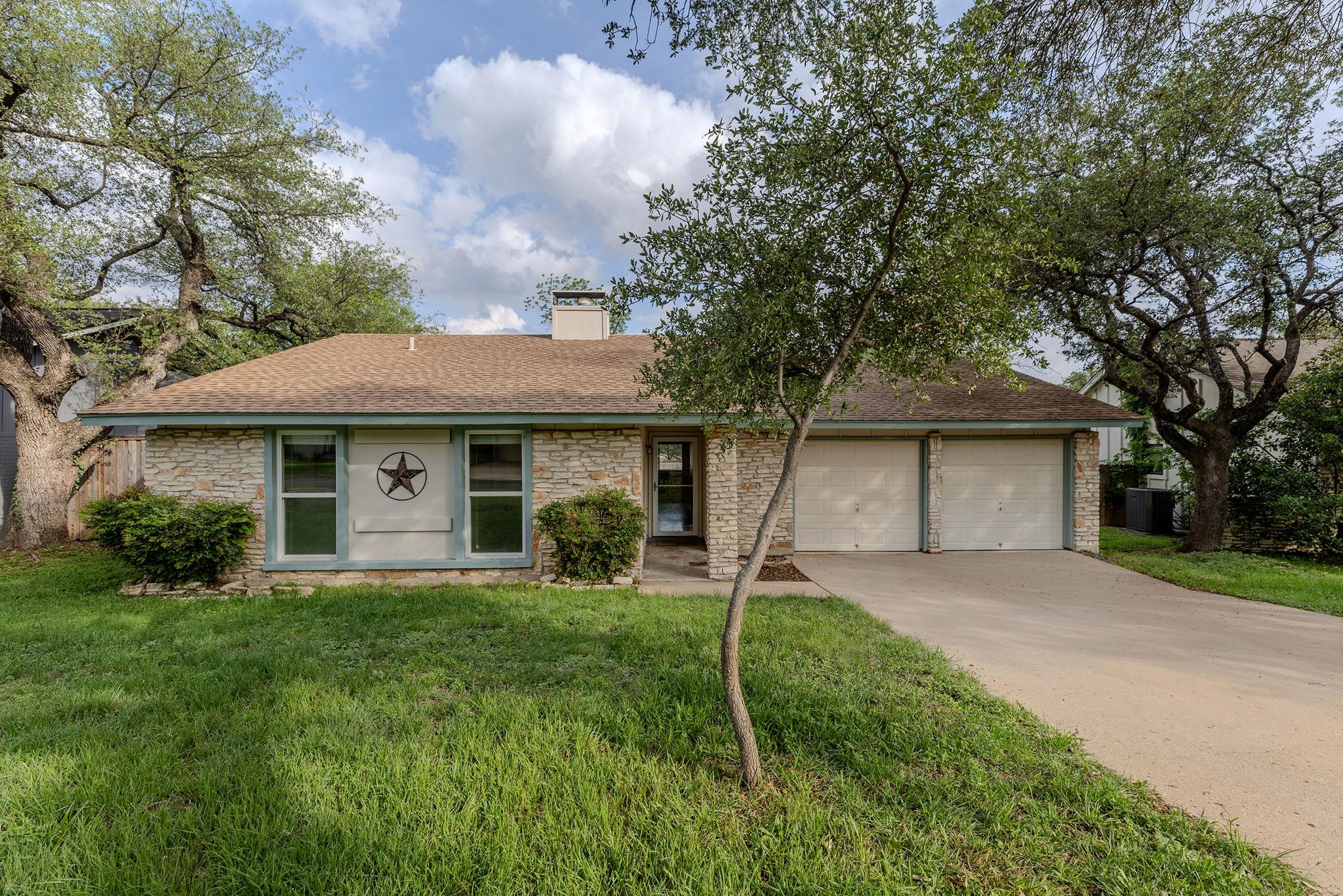 11707 Shoshone DR