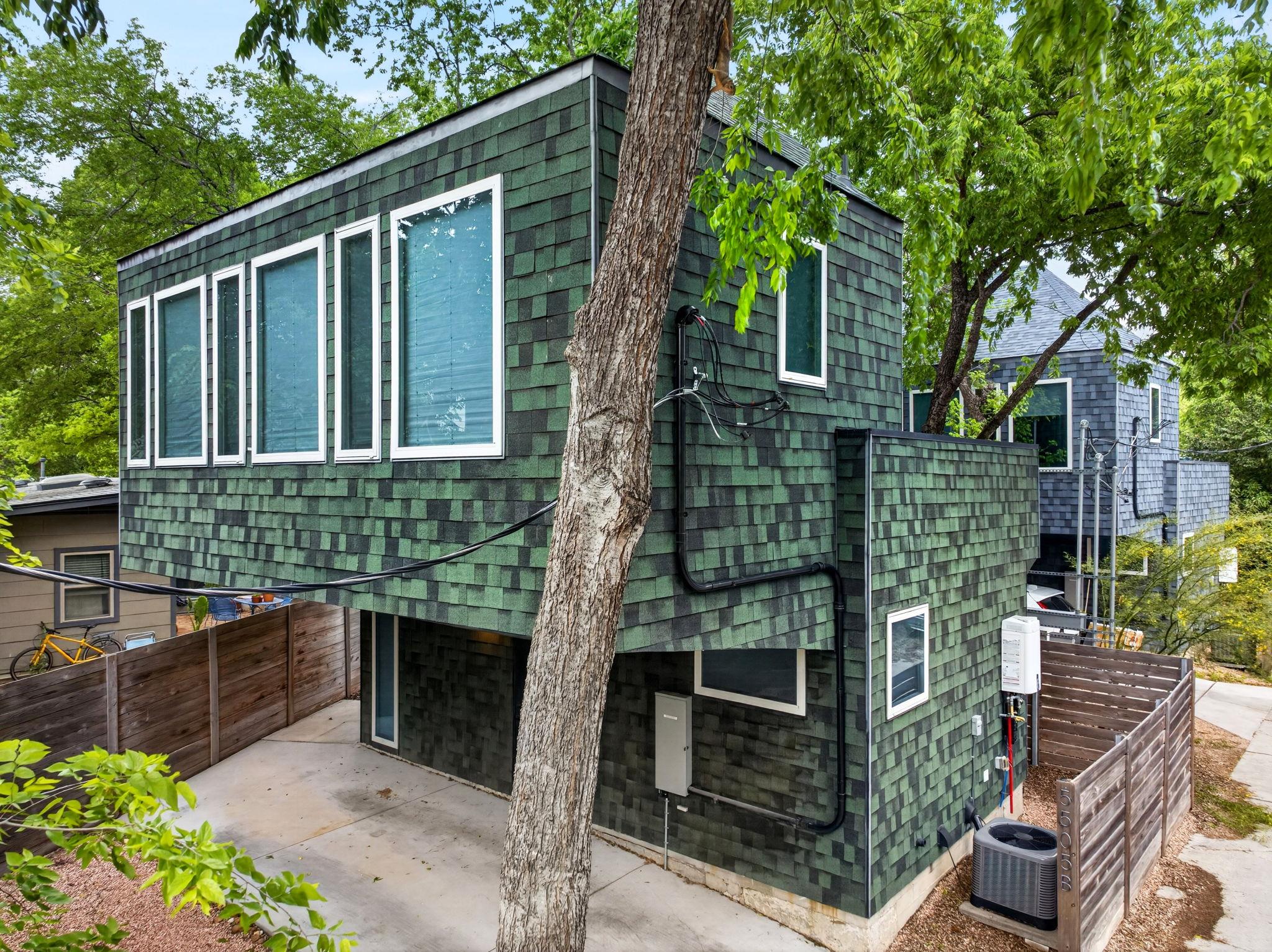 5505 Duval ST