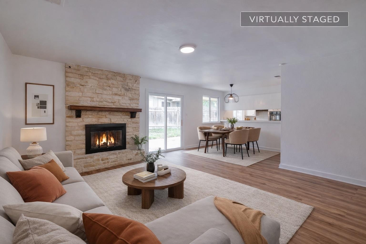 10214 Oak Hollow DR