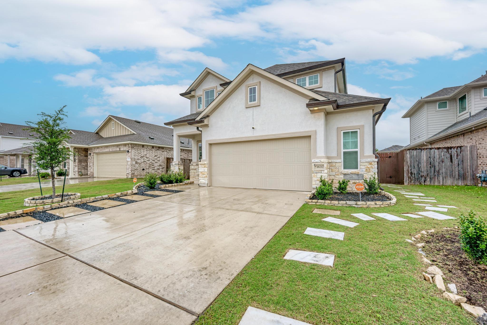 18217 Emu LN