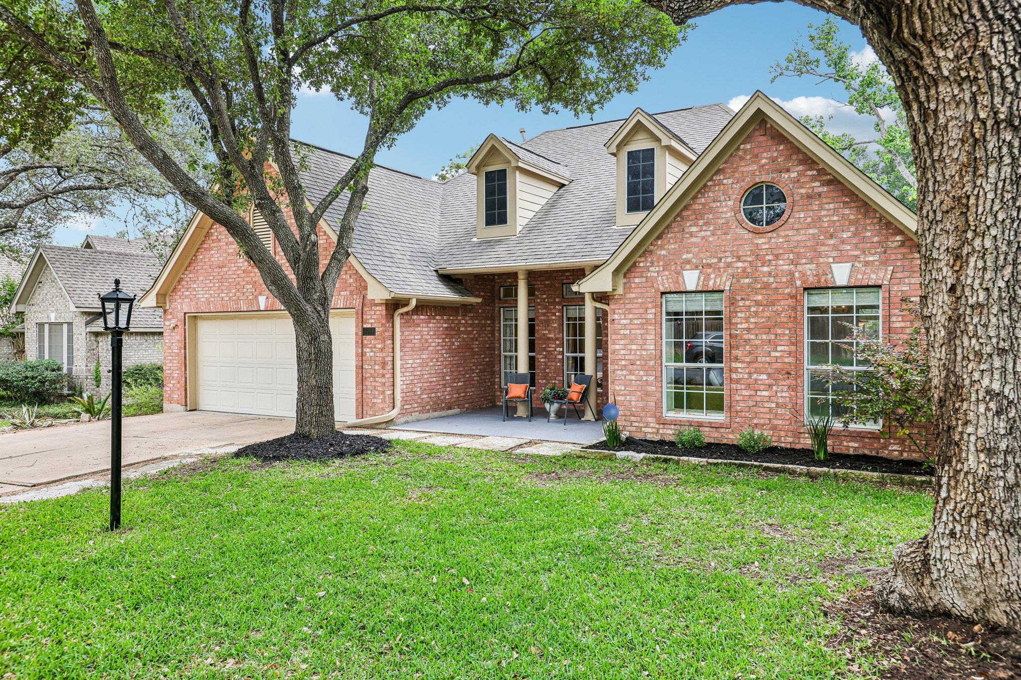 3917 Trout DR