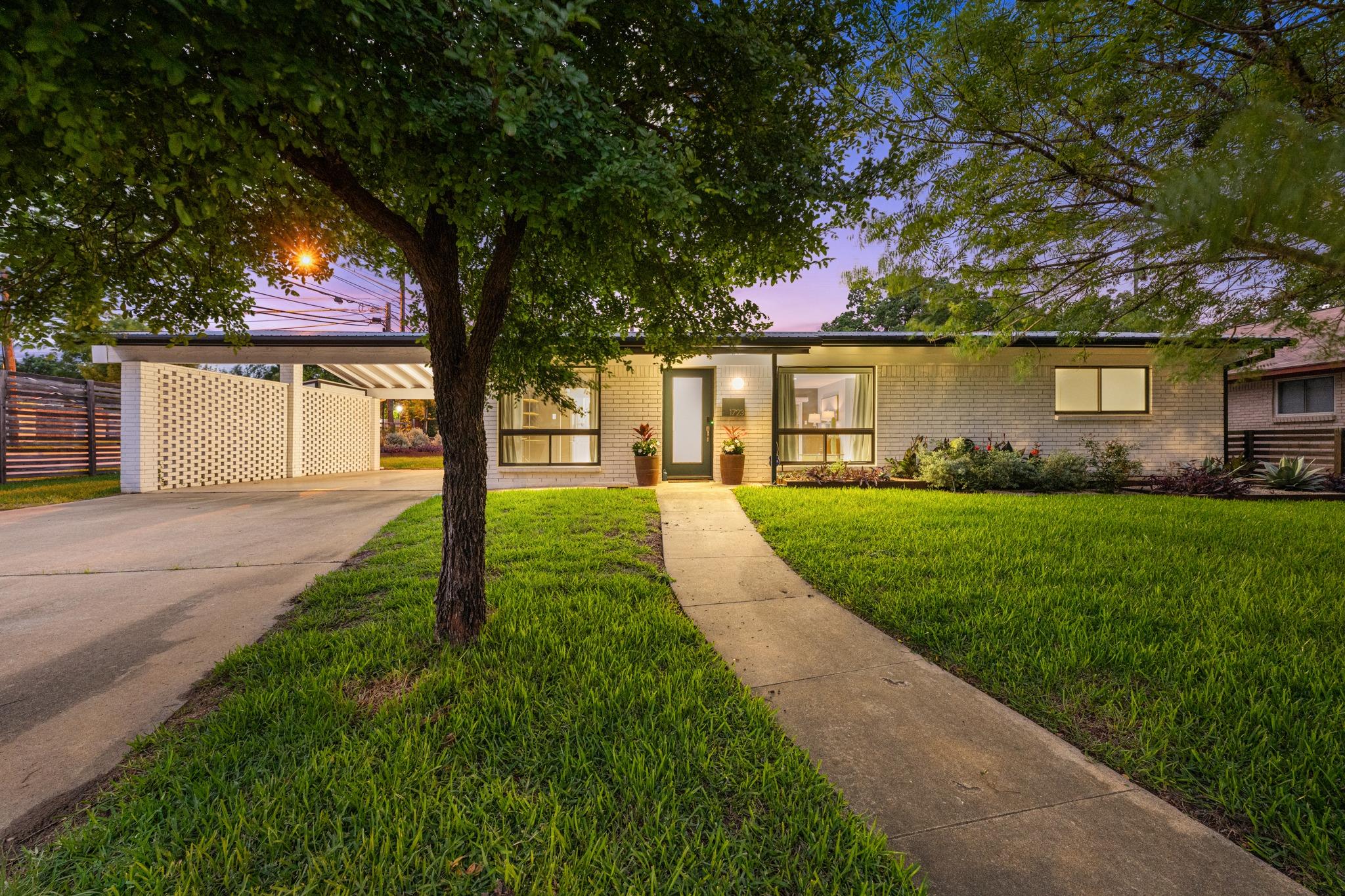 1723 Fawn DR