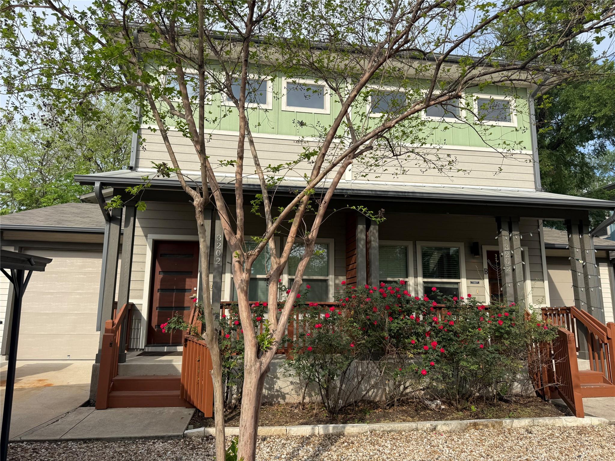 3202 Merrie Lynn Ave