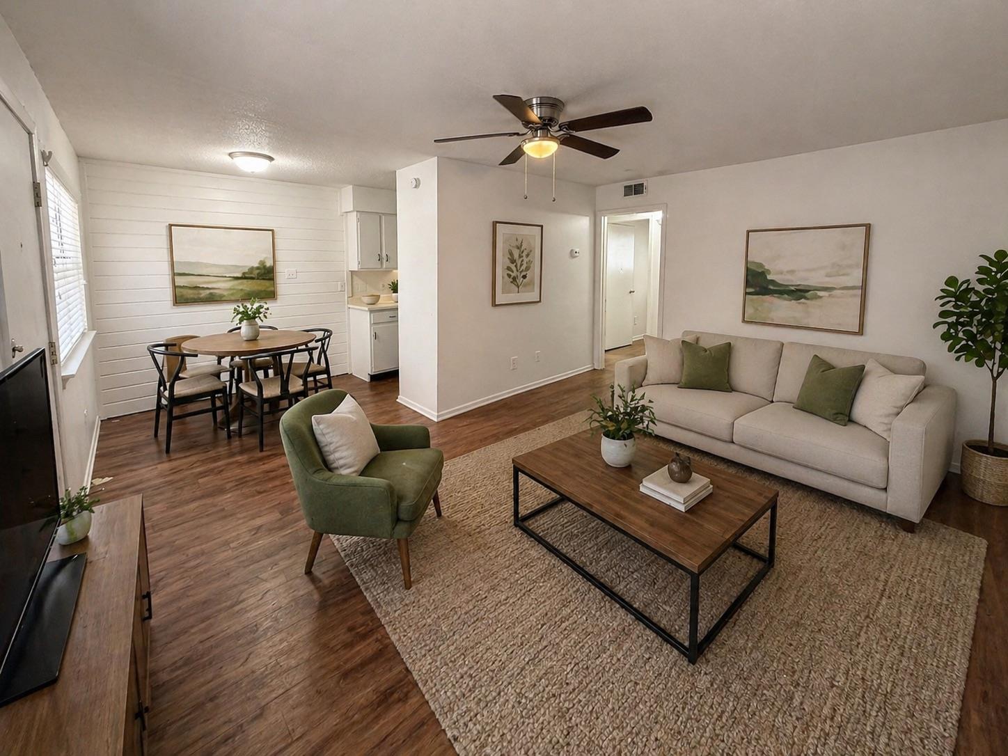 2704 Salado ST